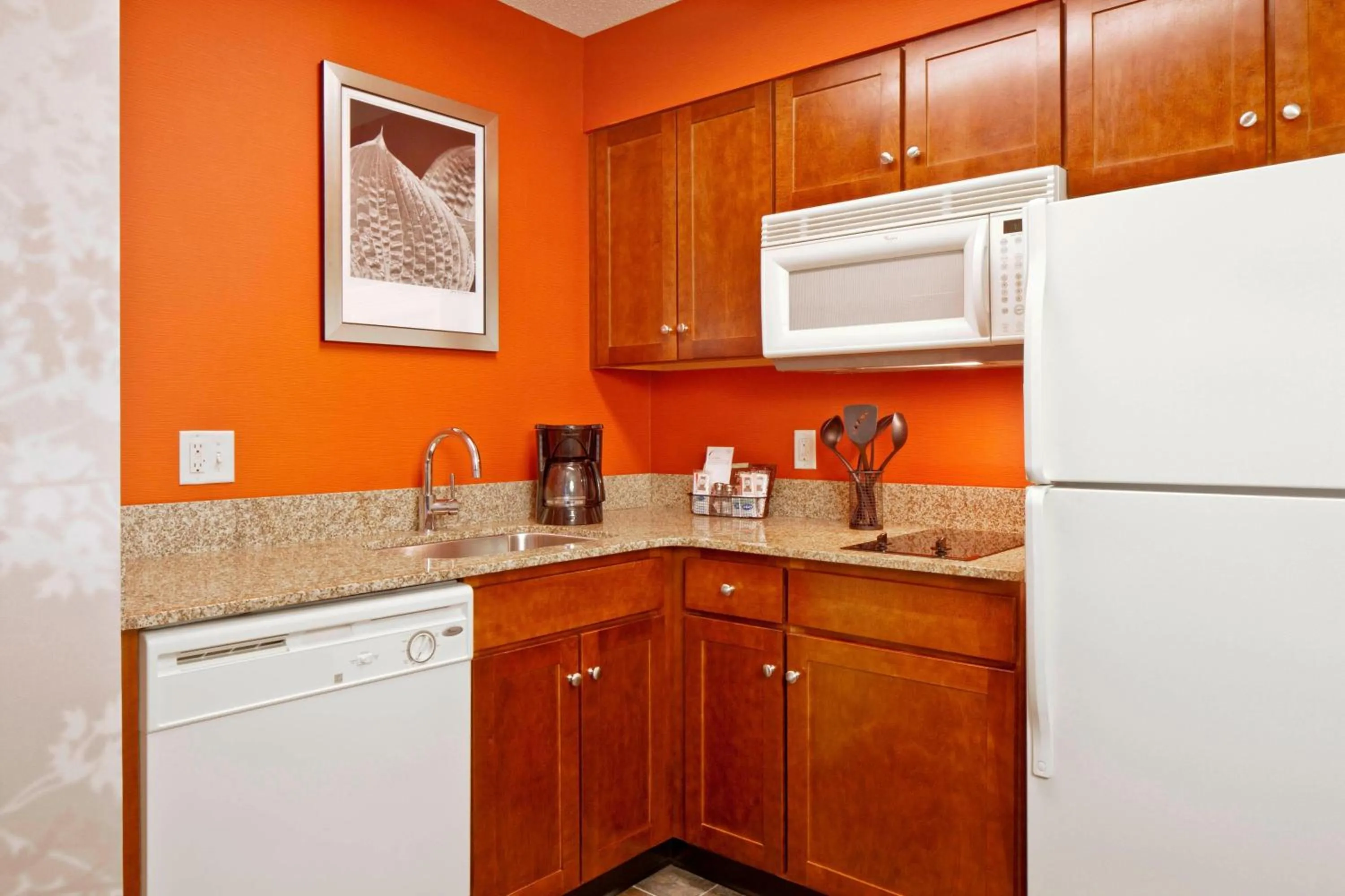 Kitchen or kitchenette in Residence Inn Boston Norwood