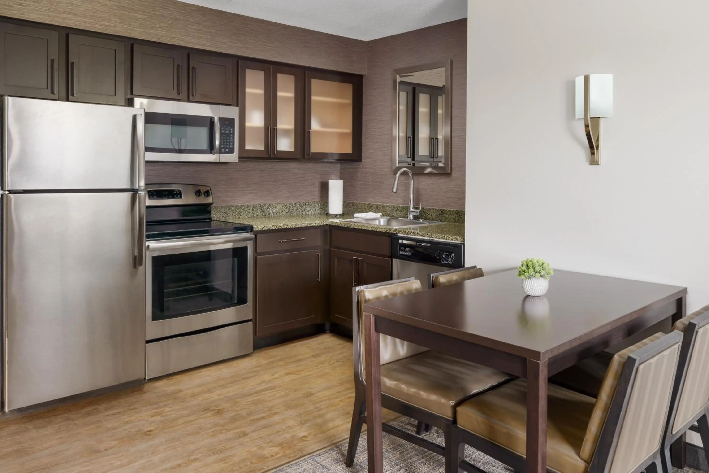 kitchen in Residence Inn Boston Franklin