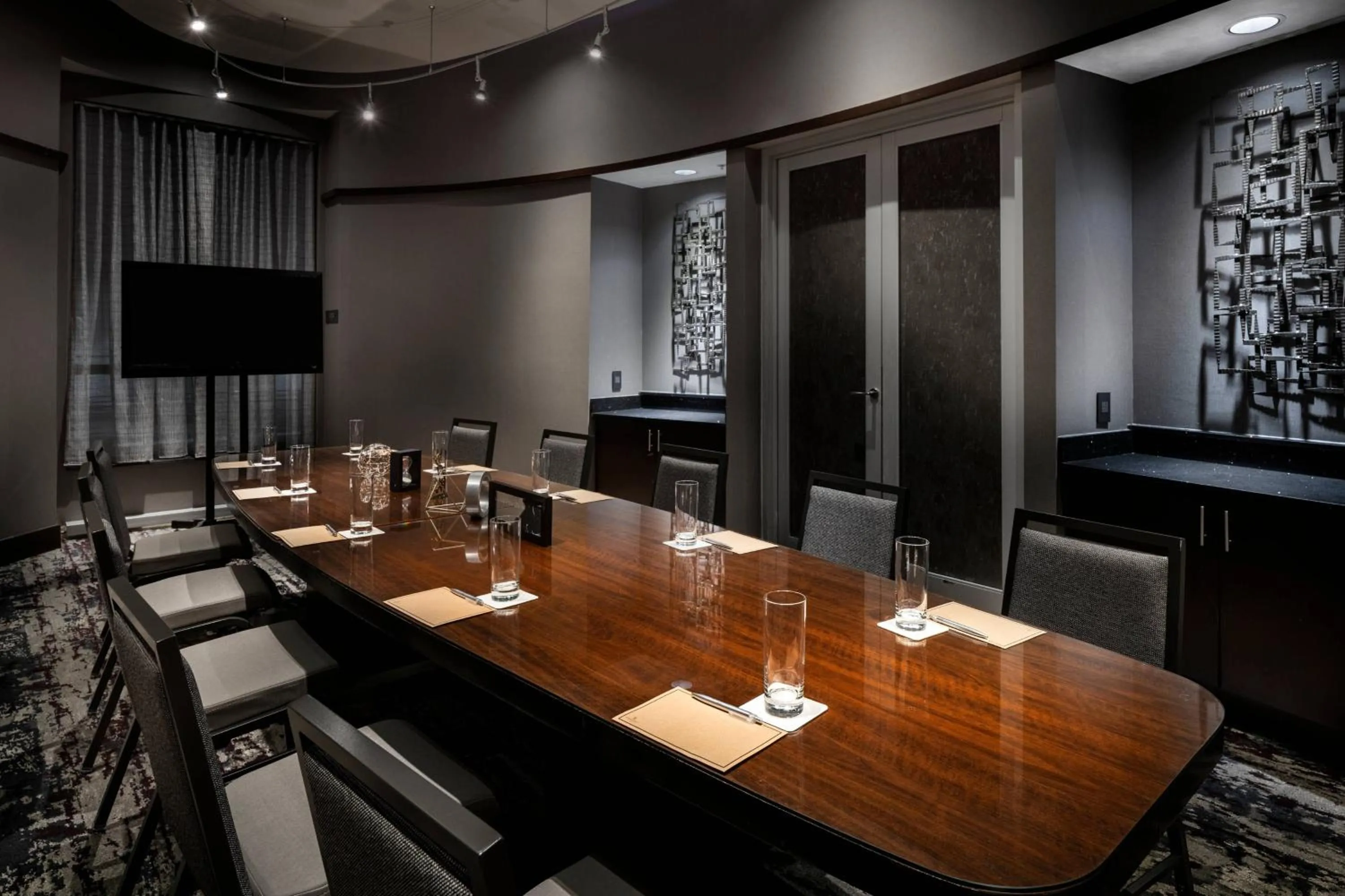 Meeting/conference room in Renaissance Boston Patriot Place Hotel