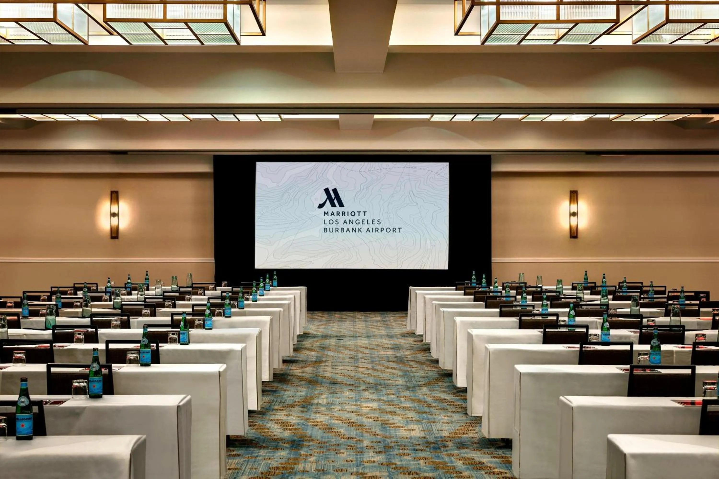 Meeting/conference room in Los Angeles Marriott Burbank Airport