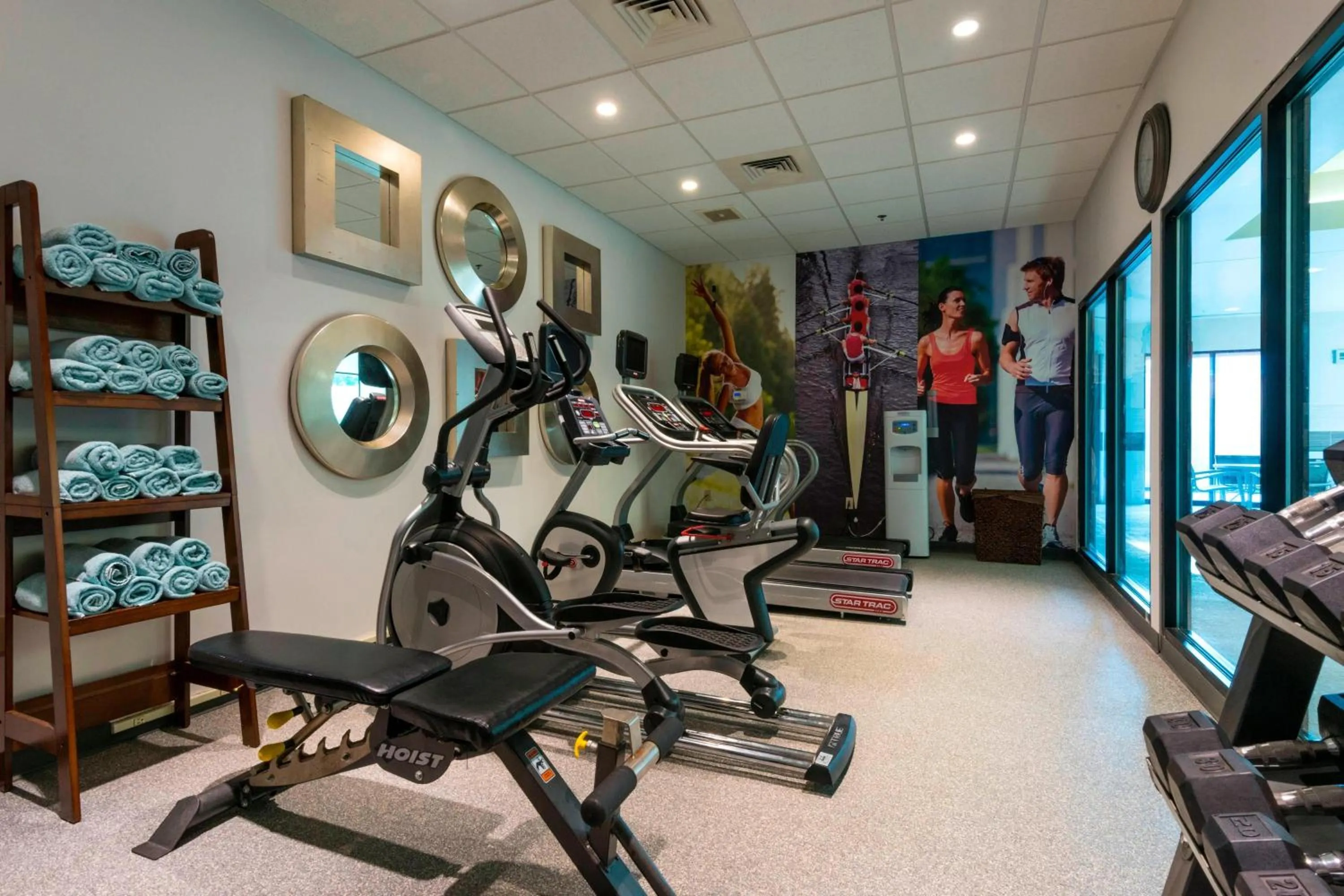 Fitness centre/facilities in Courtyard Worcester