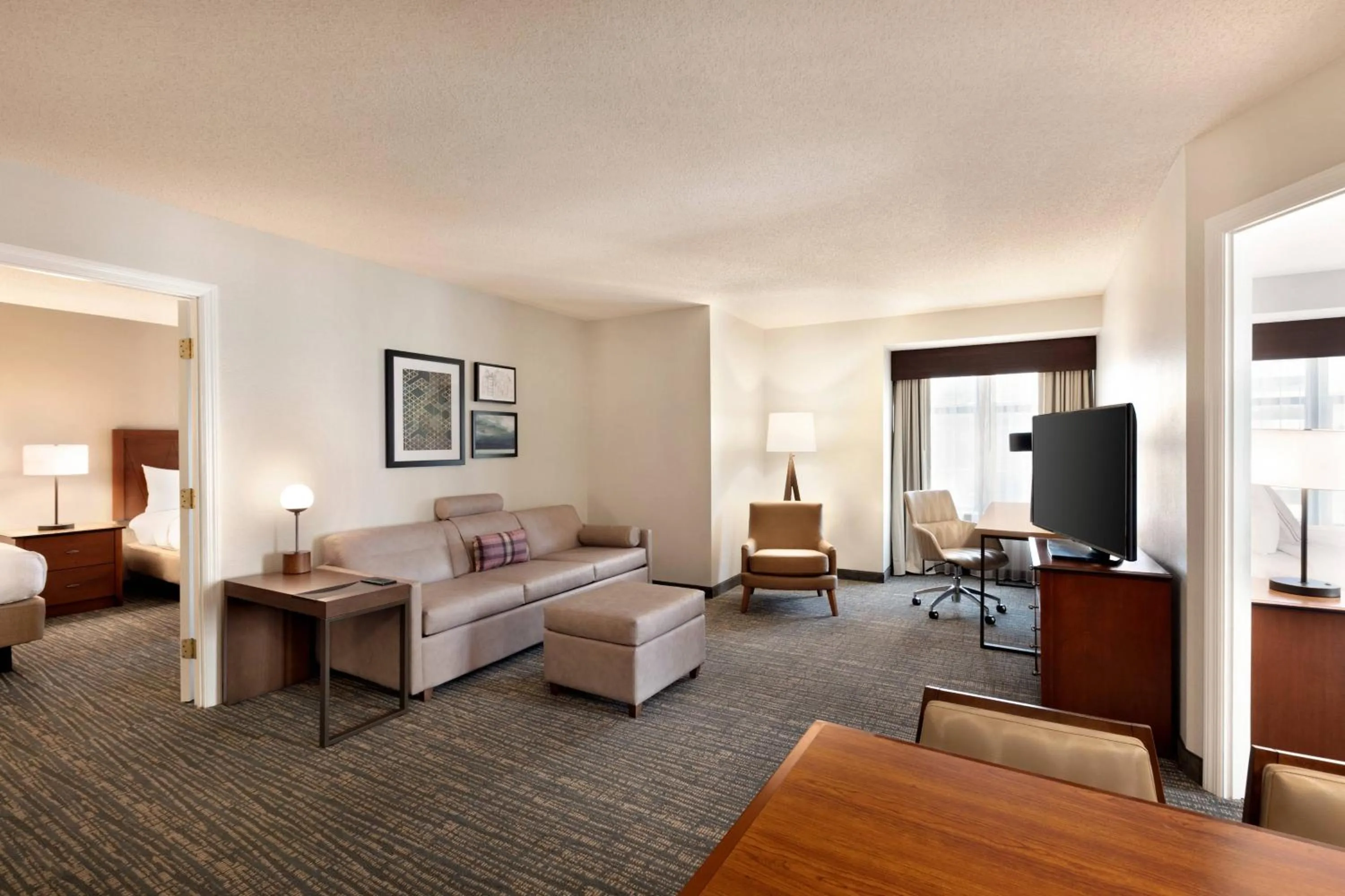 Living room, Bed in Residence Inn by Marriott Baltimore Downtown/ Inner Harbor