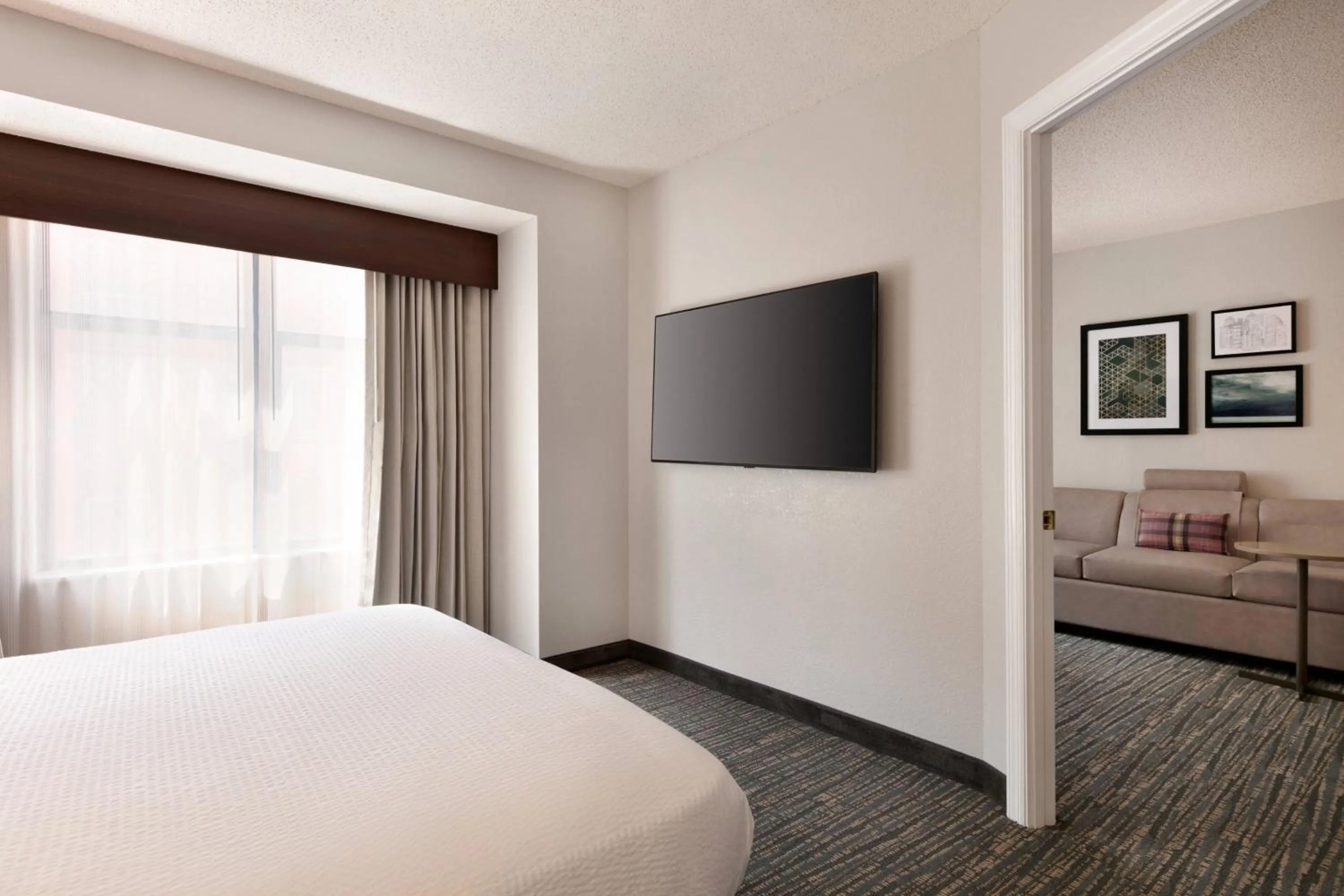 Bedroom, Bed in Residence Inn by Marriott Baltimore Downtown/ Inner Harbor