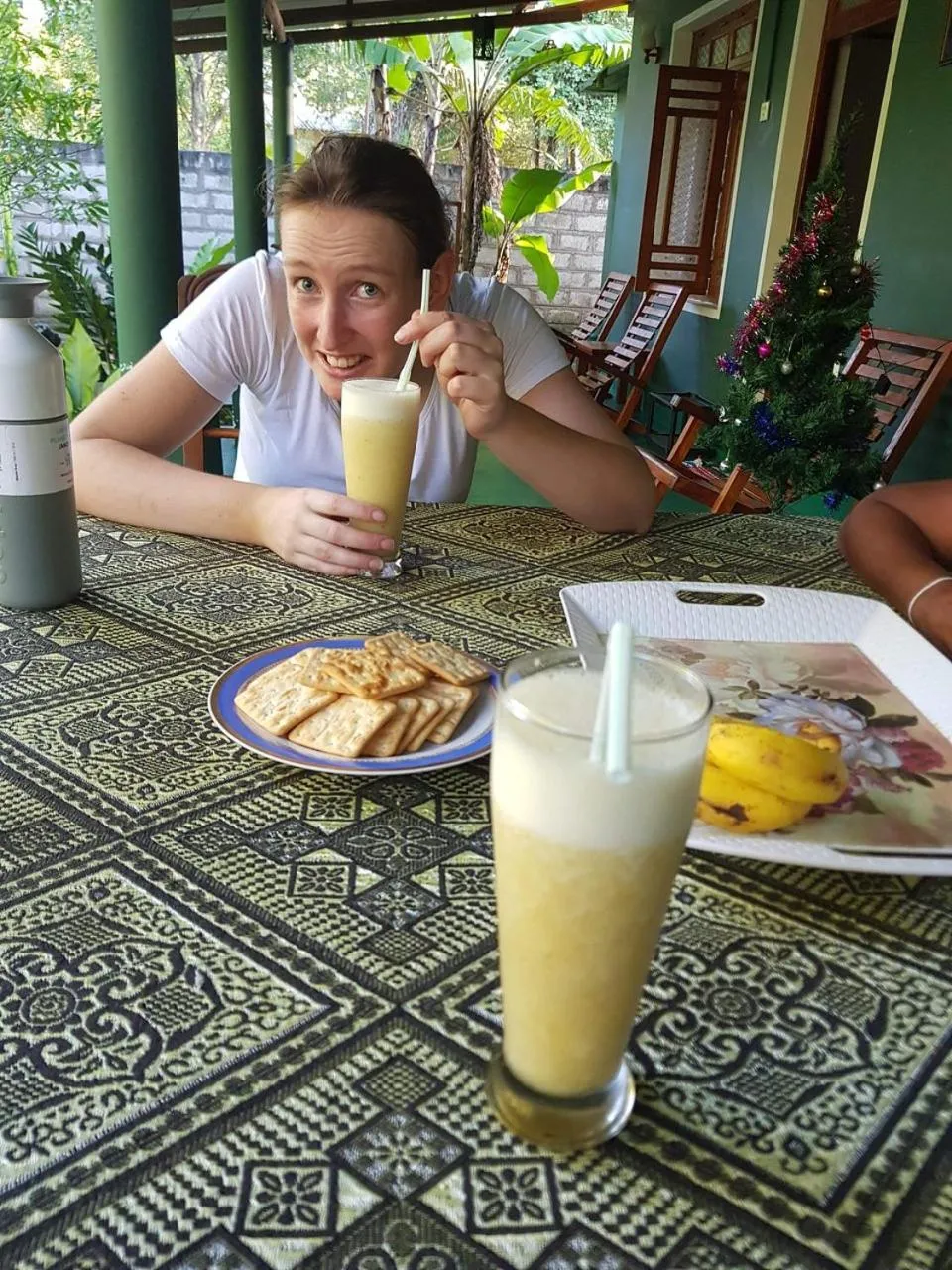 Restaurant/places to eat in Rock Lake Home Stay