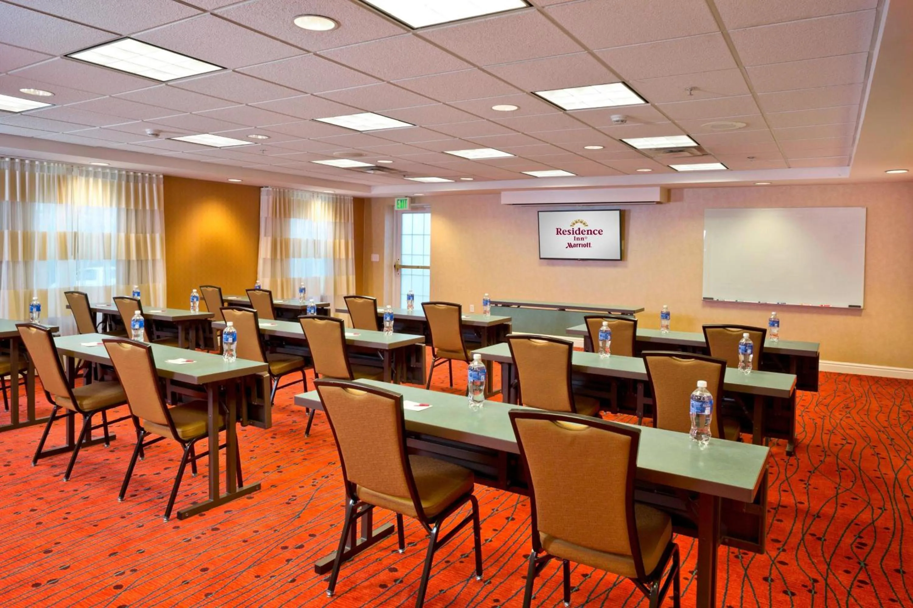 Meeting/conference room in Residence Inn Baltimore White Marsh