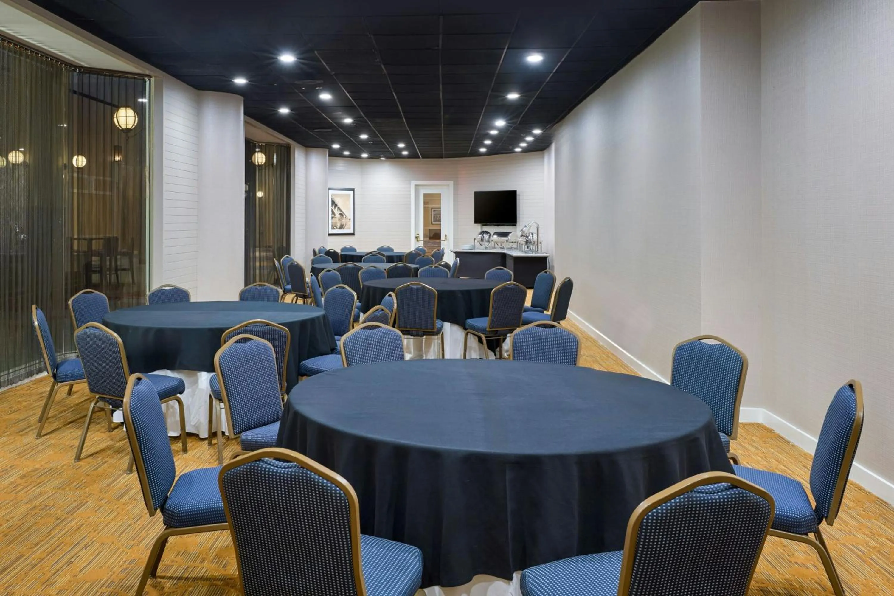 Lounge or bar in Marriott Columbia