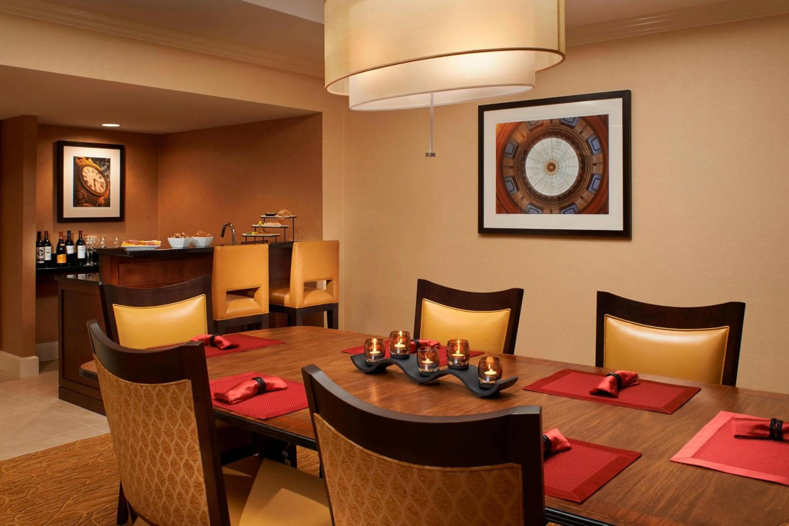 Photo of the whole room in Marriott Columbia