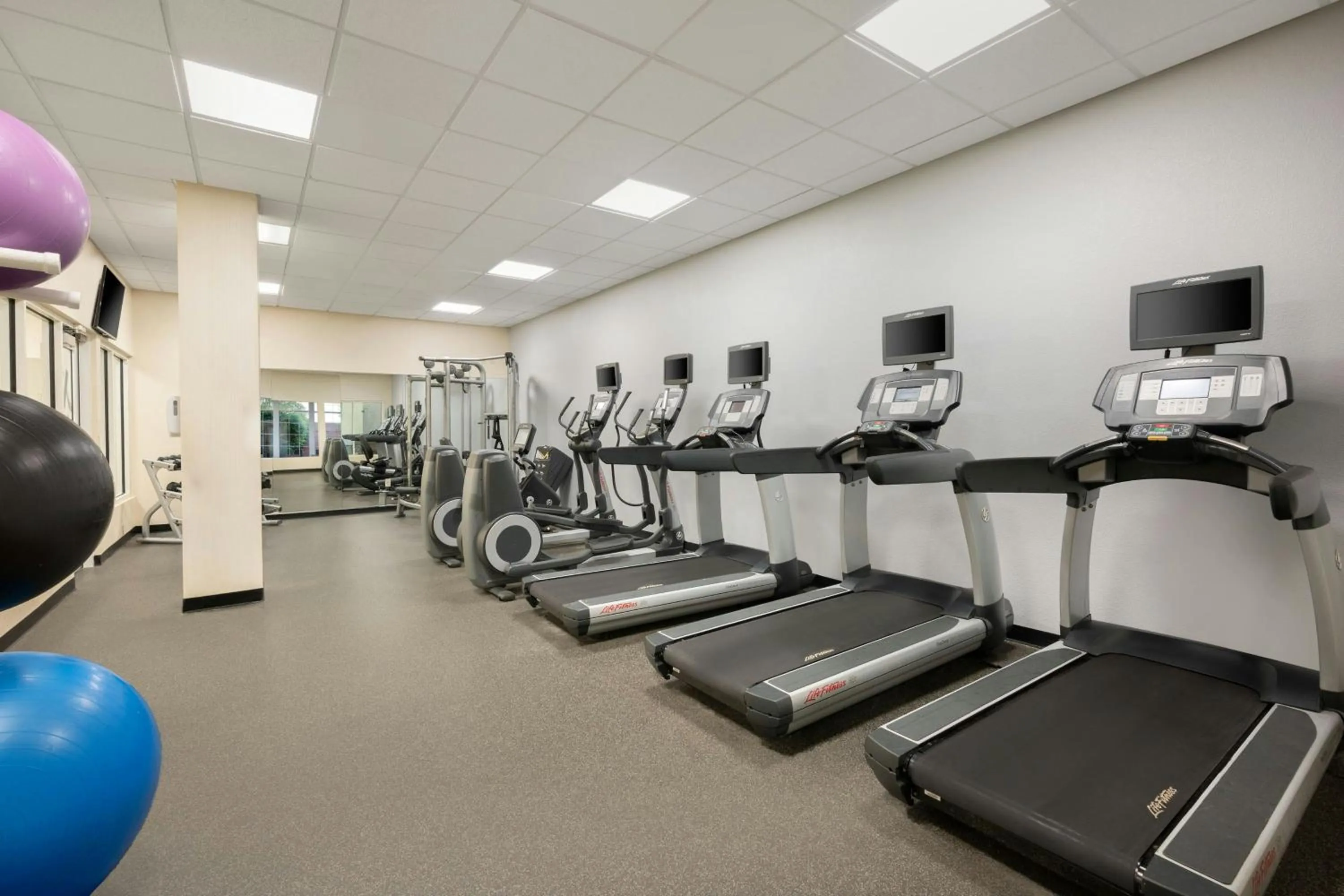 Fitness centre/facilities in Chicago Marriott Midway