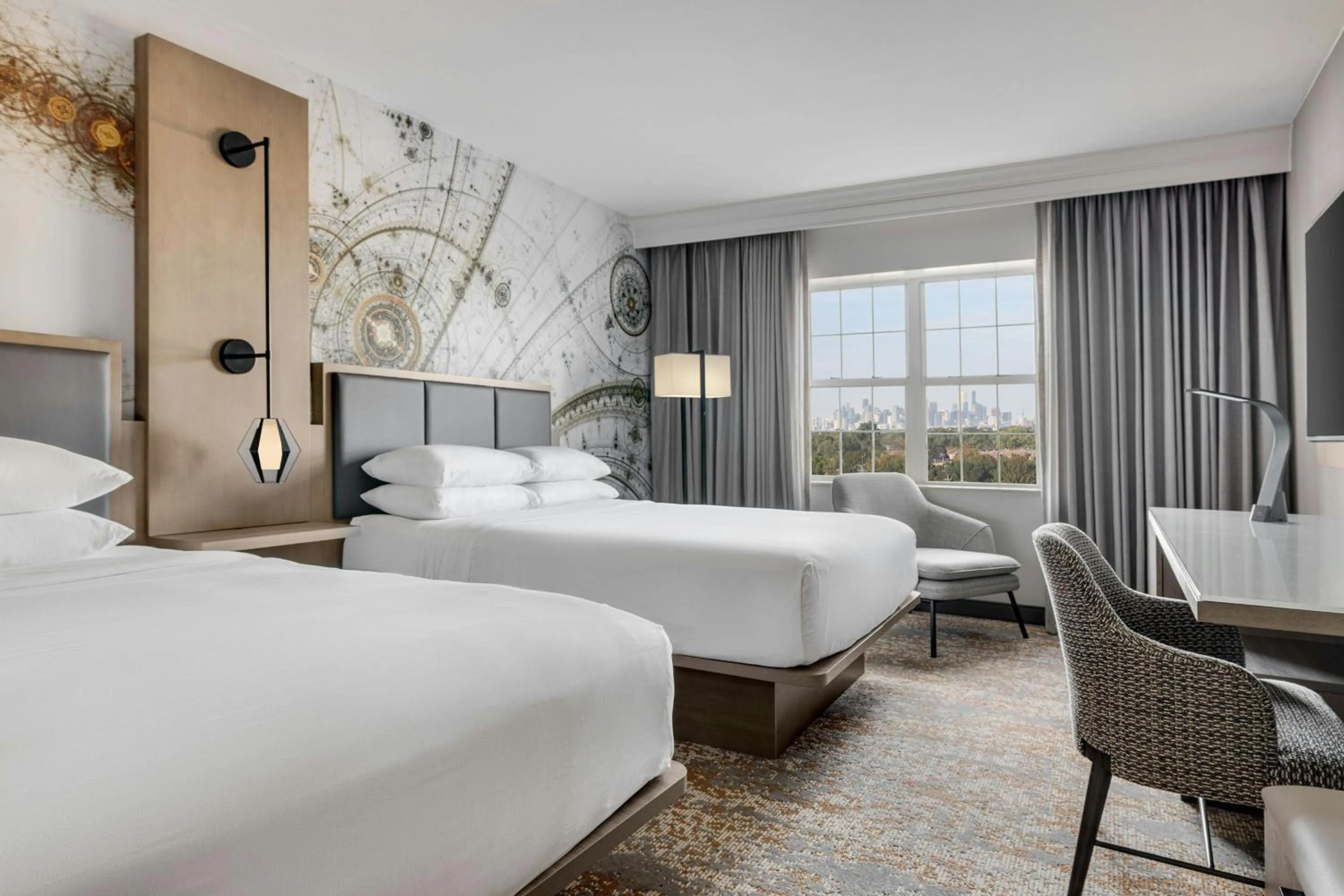 Photo of the whole room, Bed in Chicago Marriott Midway