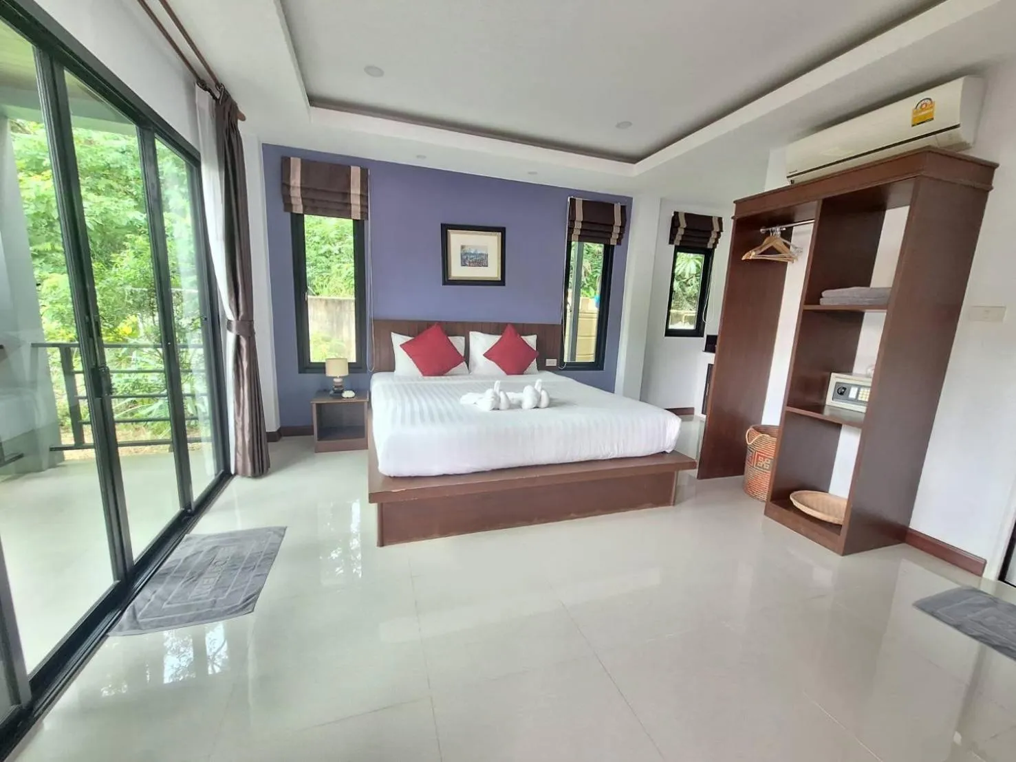 Photo of the whole room, Bed in Lanta noblesse
