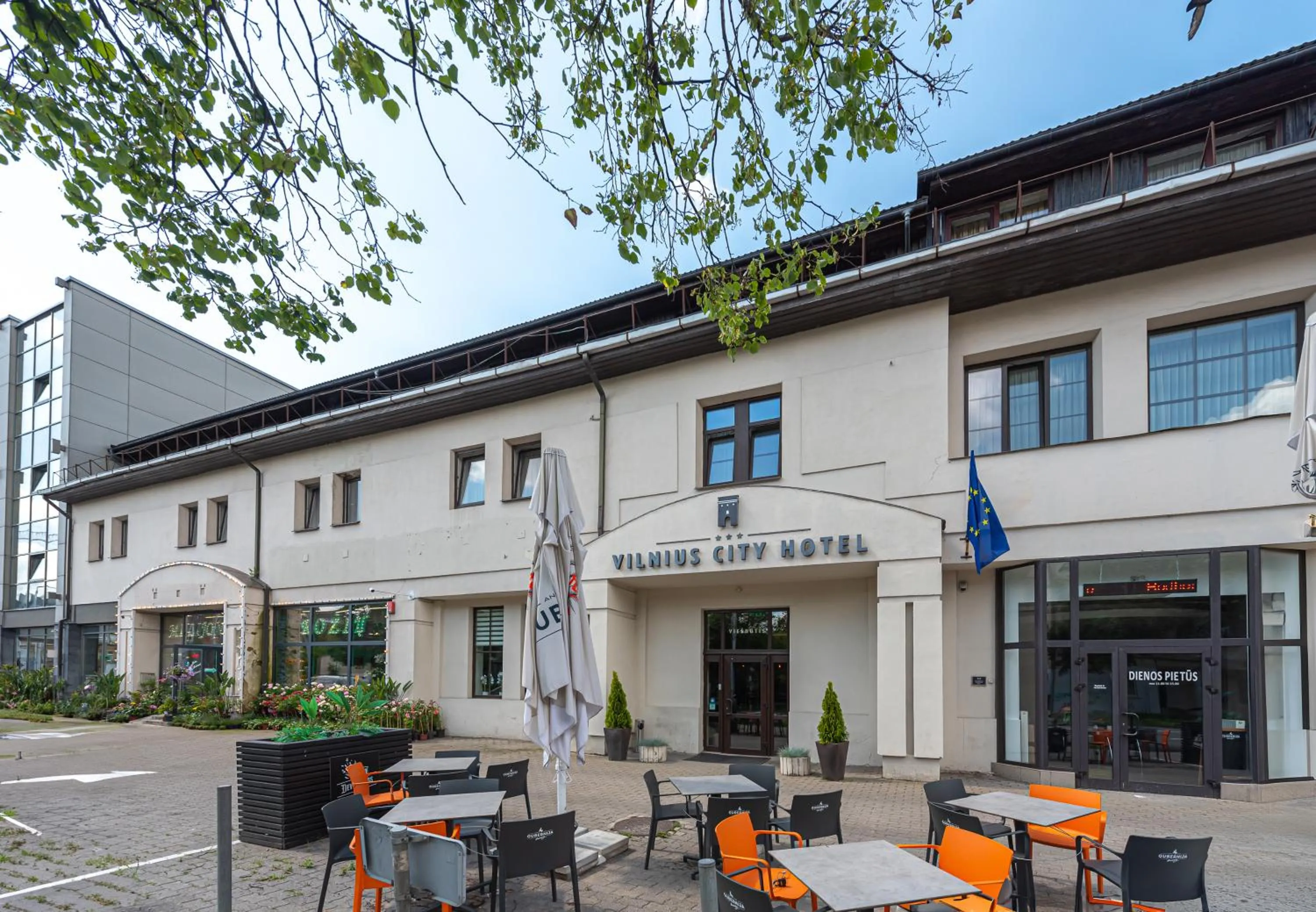 Property building in Vilnius City Hotel