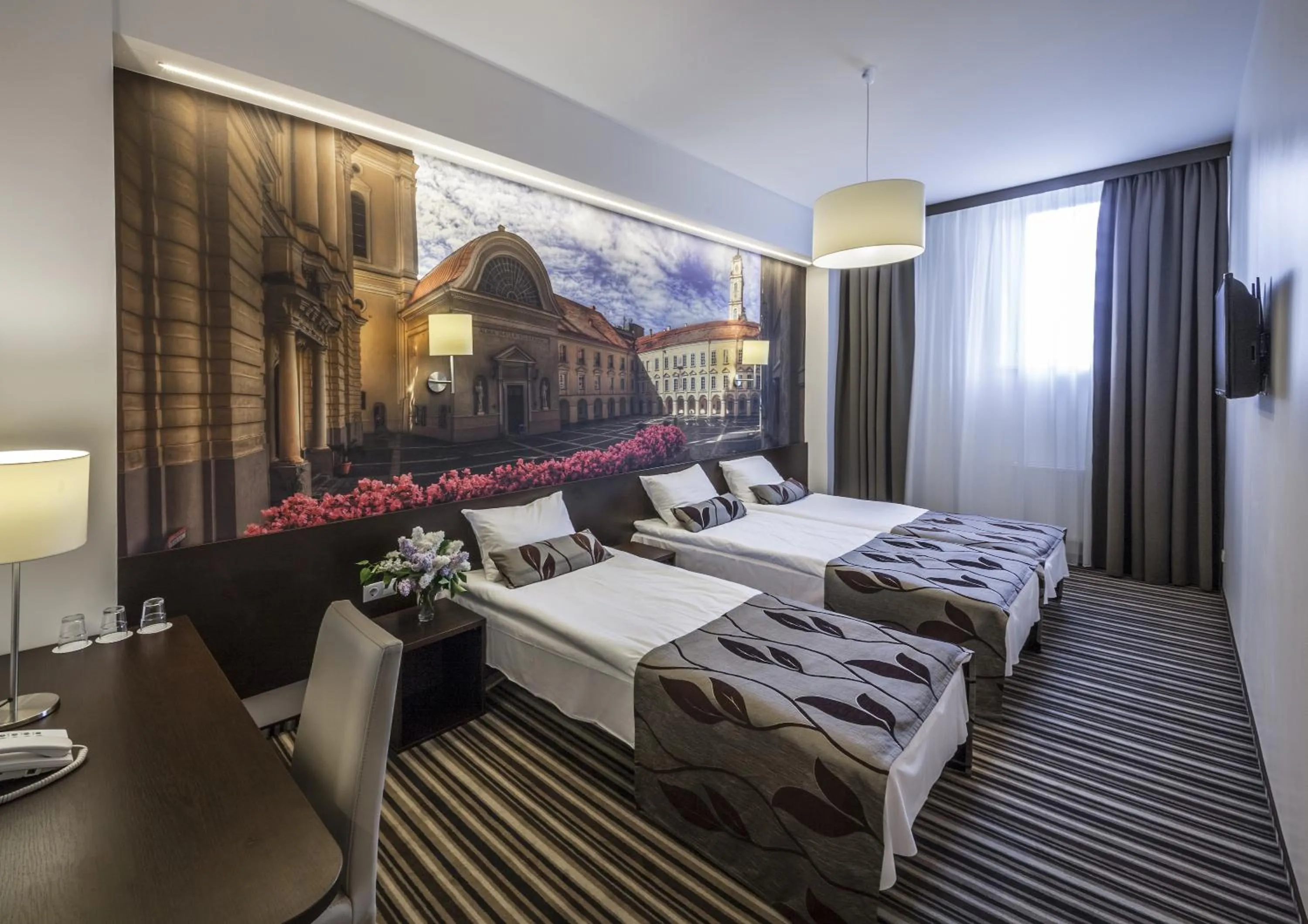 Day, Bed in Vilnius City Hotel