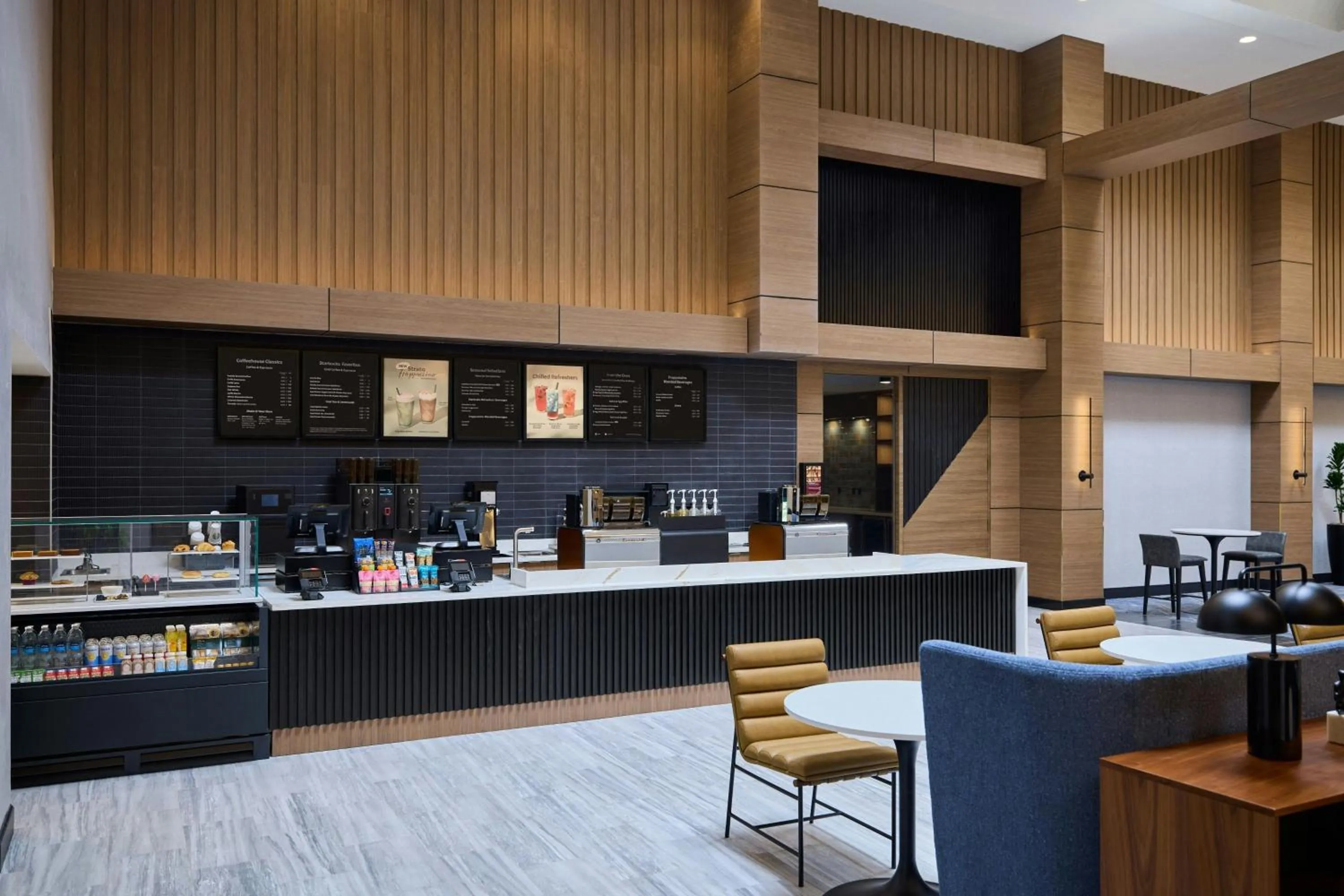 Restaurant/places to eat in Chicago Marriott Northwest