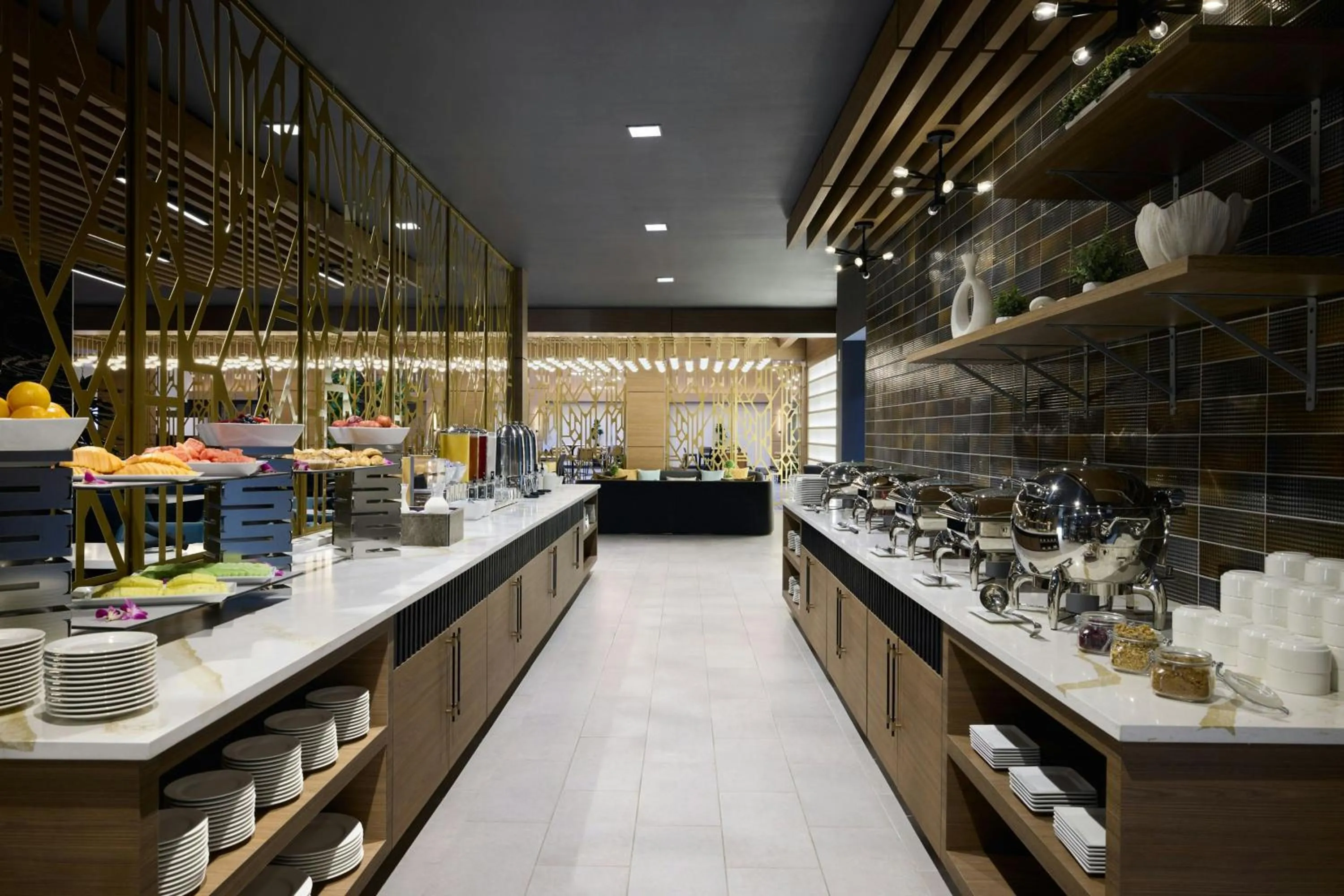 Restaurant/places to eat in Chicago Marriott Northwest