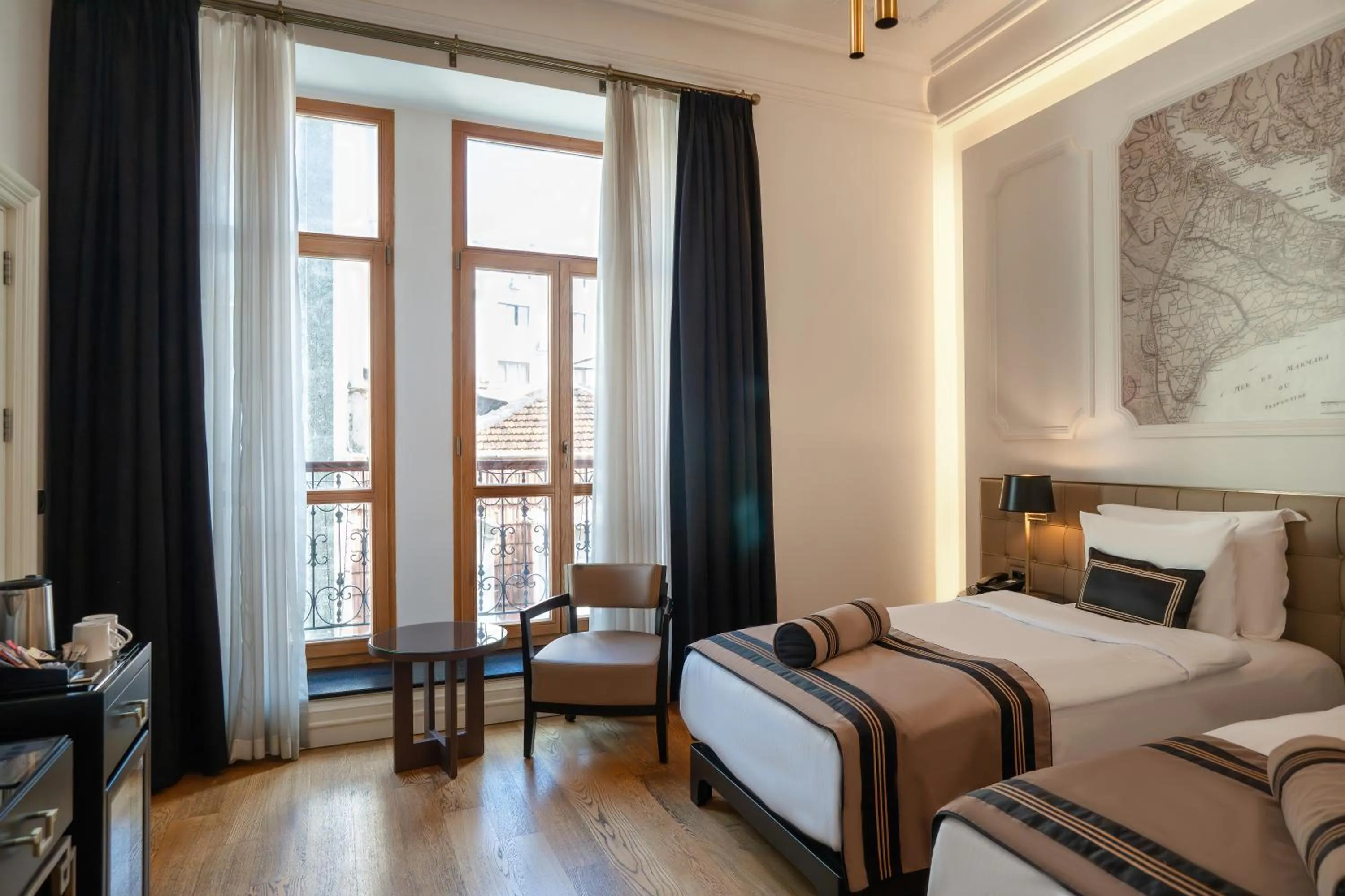 Bed in AKKA Lush Hotel Taksim