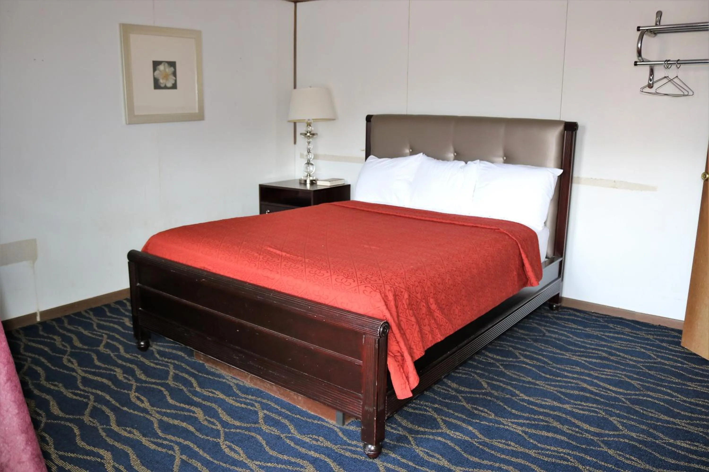 Bedroom, Bed in Rodeway Inn Harlan