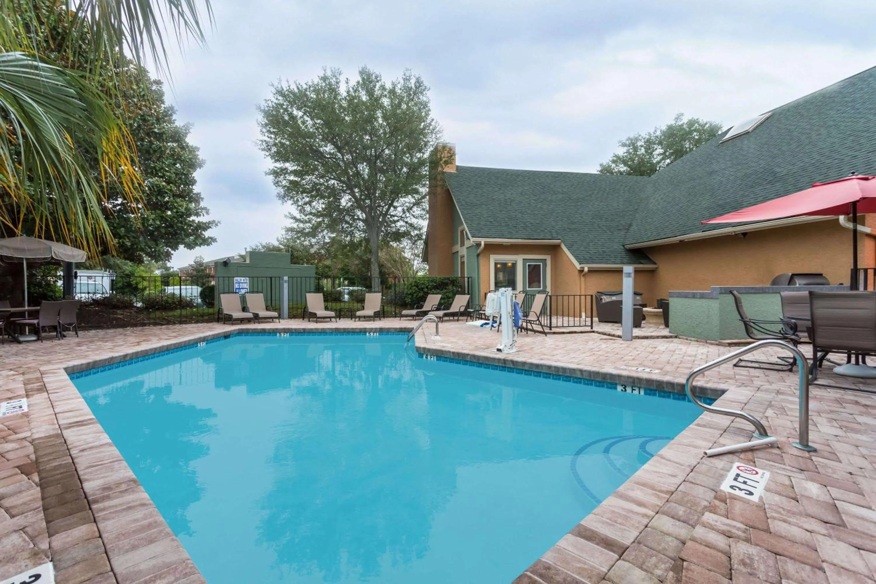 On site in Hawthorn Suites By Wyndham North Charleston