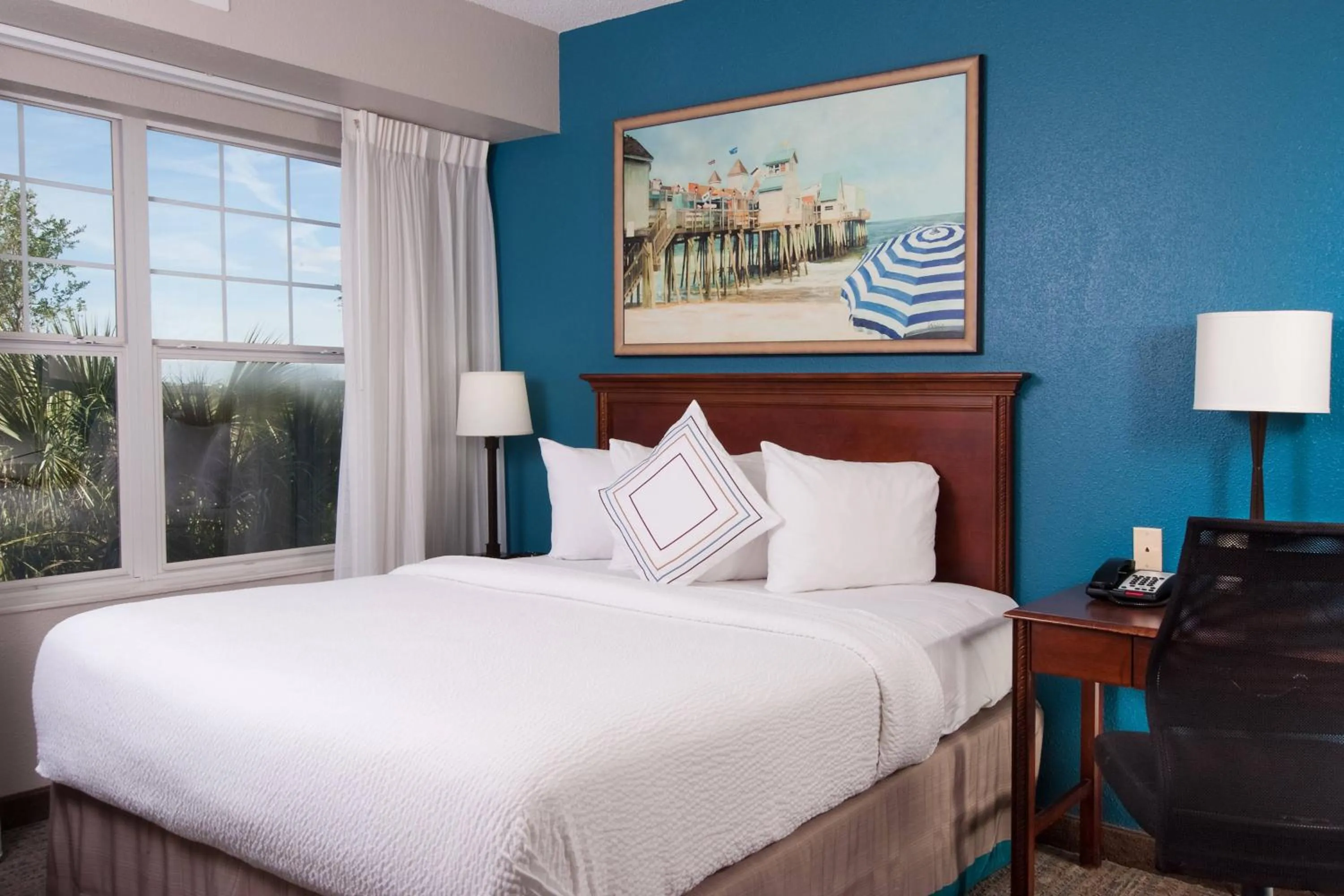 Bedroom, Bed in Residence Inn Charleston Riverview