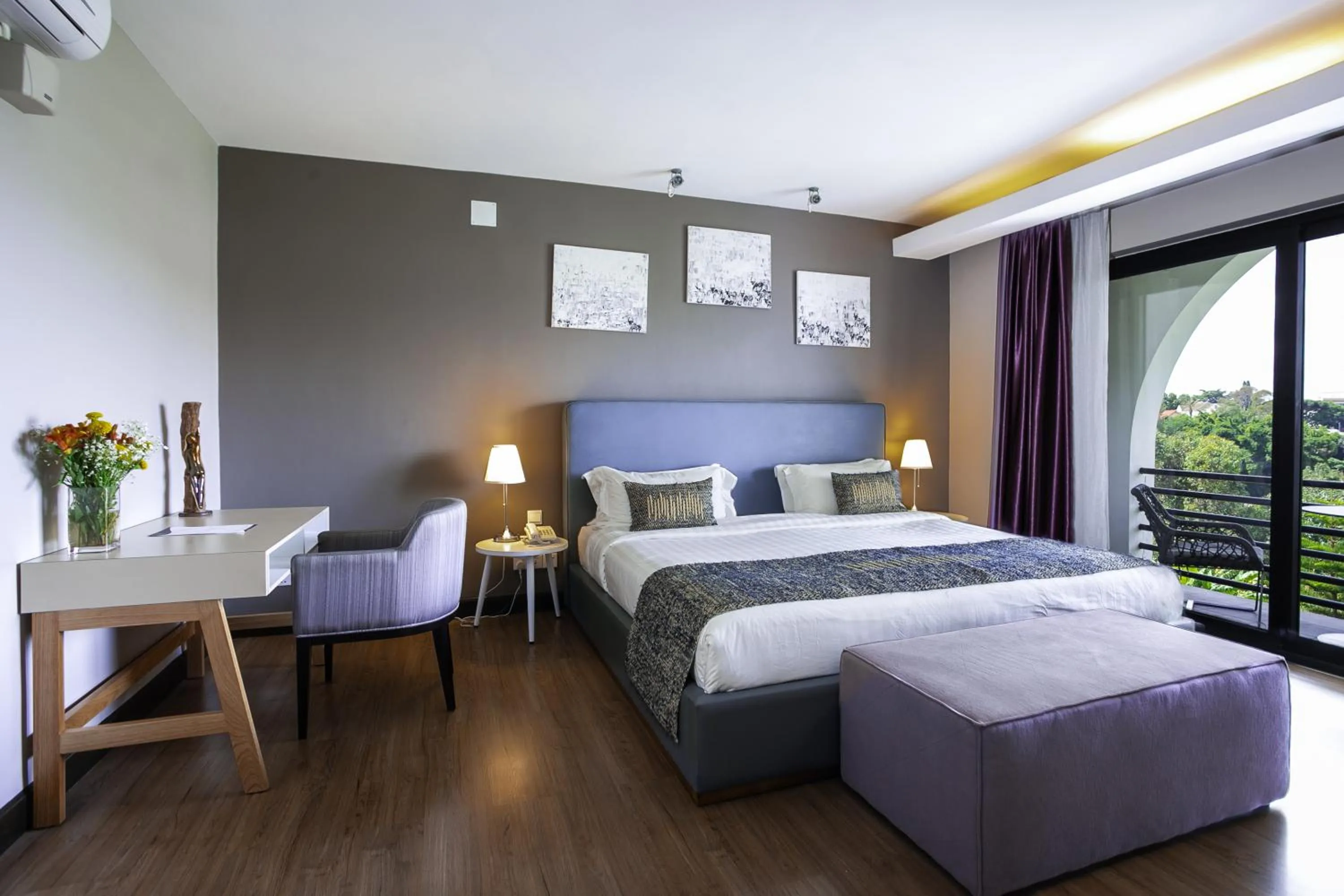 Bed in San Cristobal Boutique Hotel - Ivato Airport