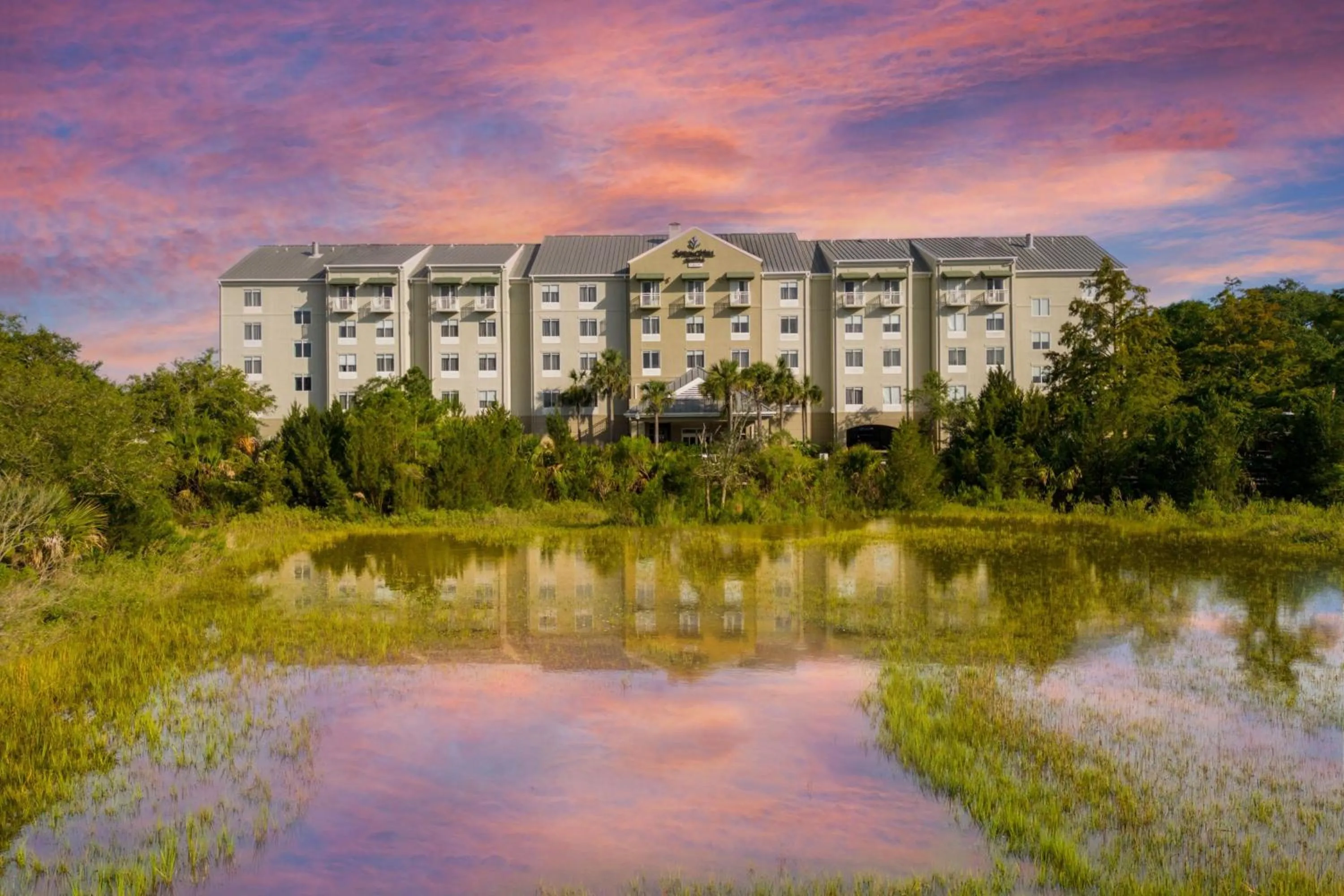 Property building in SpringHill Suites by Marriott Charleston Riverview