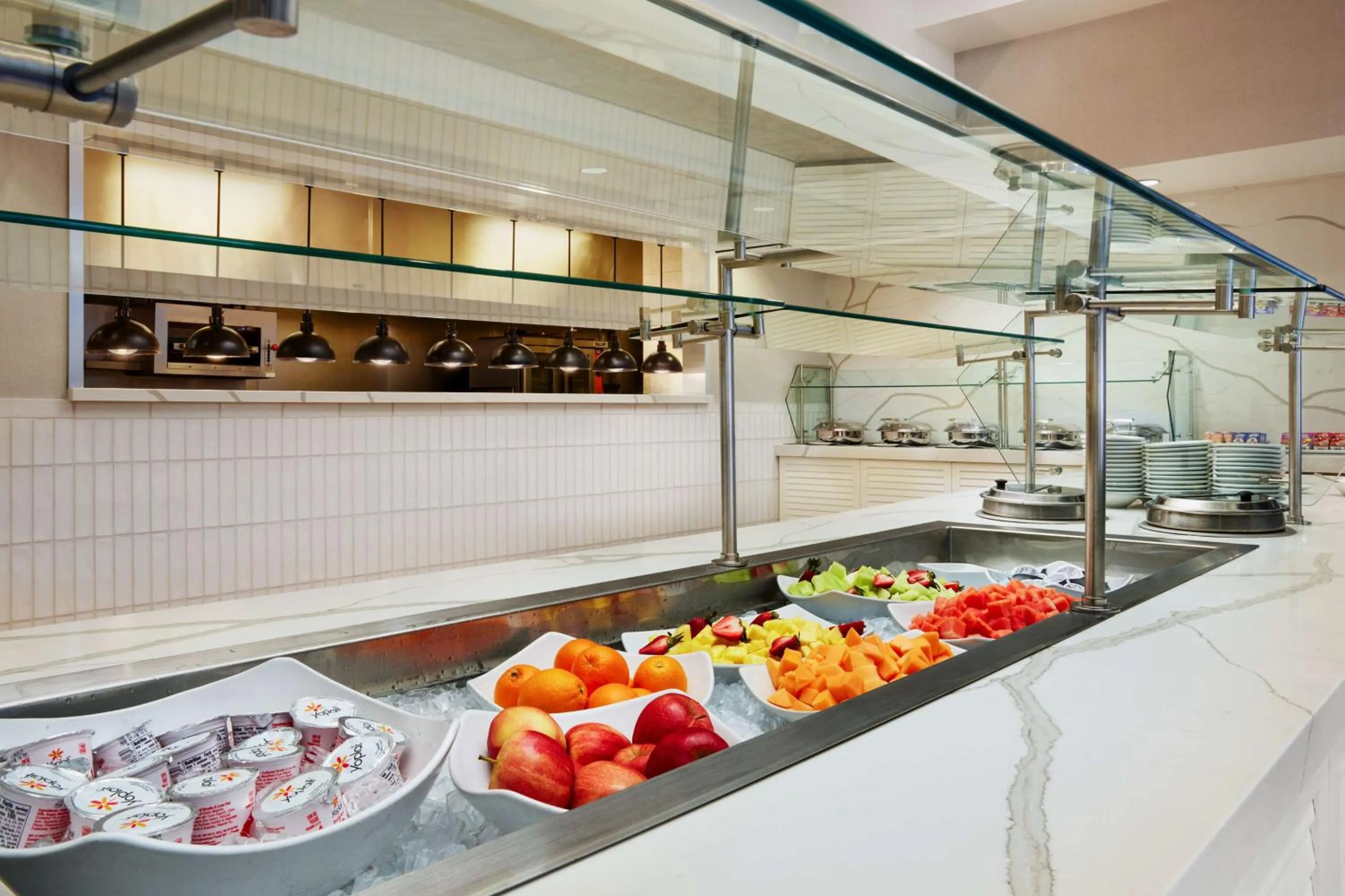 Breakfast in Hilton Charlotte Airport Hotel