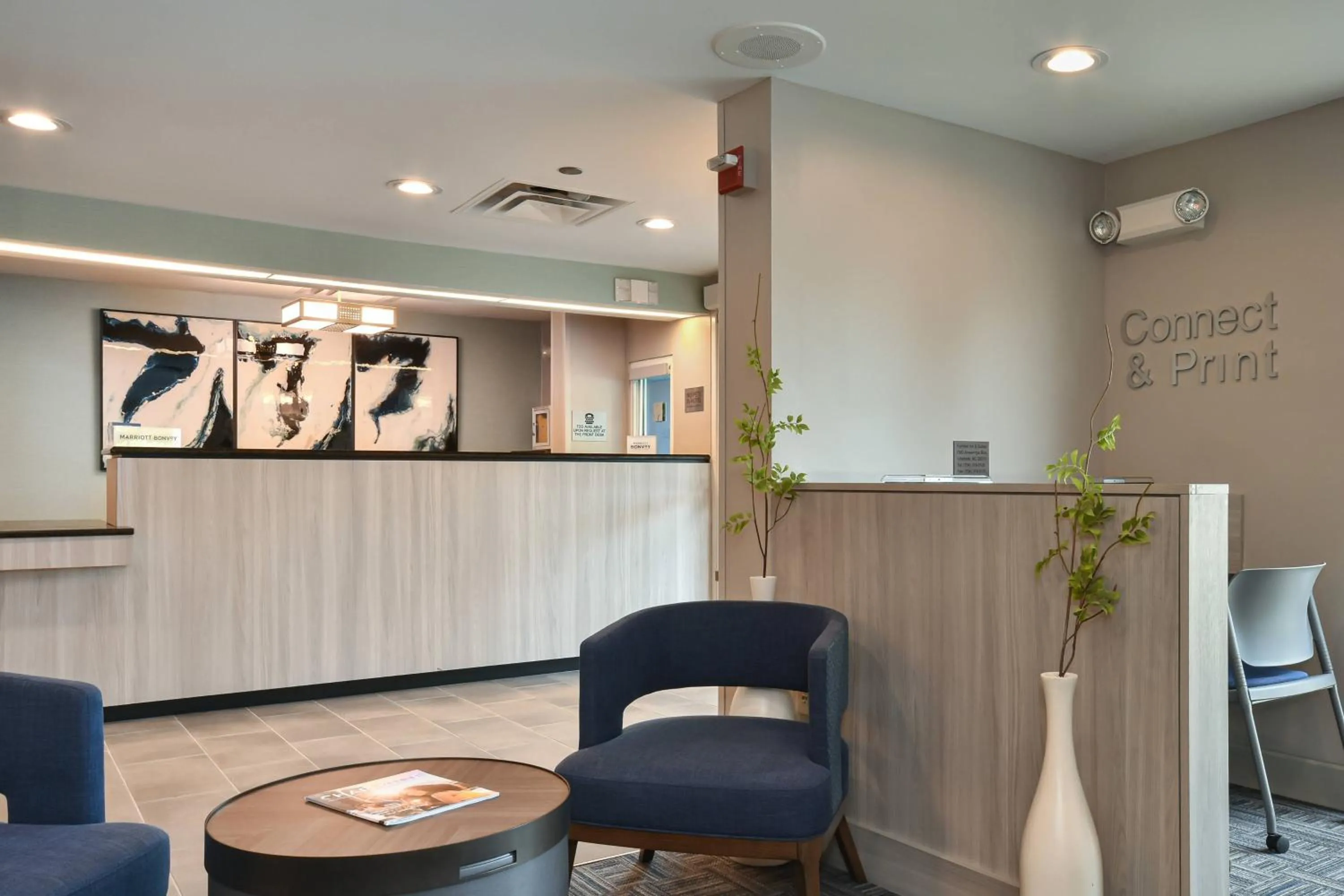 Lobby or reception in Fairfield Inn & Suites Charlotte Arrowood