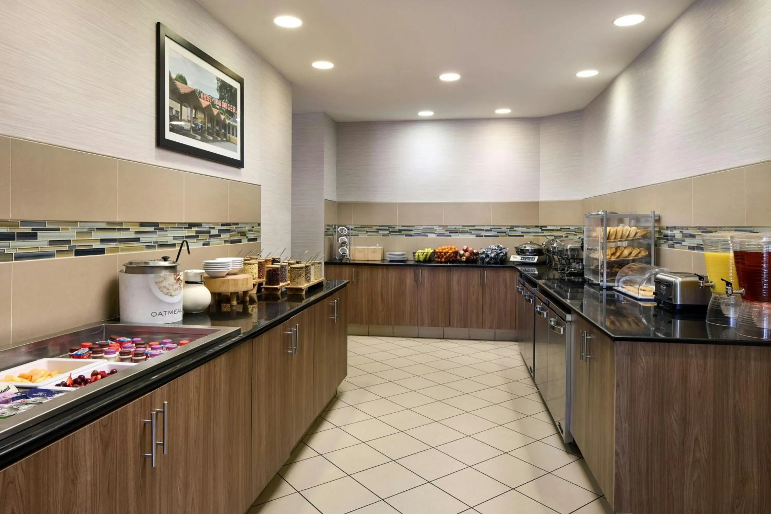 Breakfast in Residence Inn Charlotte Uptown