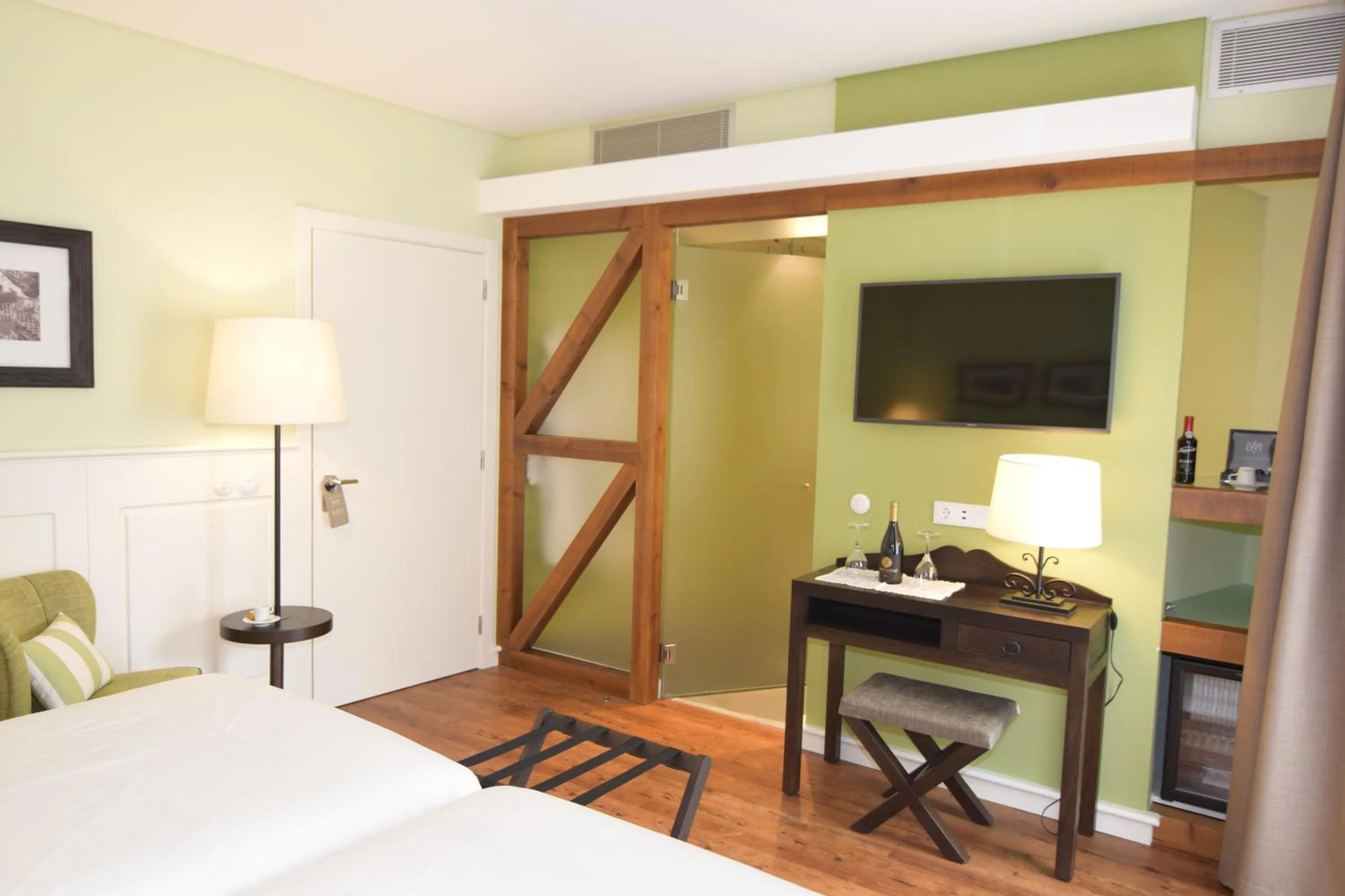 Bedroom, Bed in Lisbon Wine Hotel