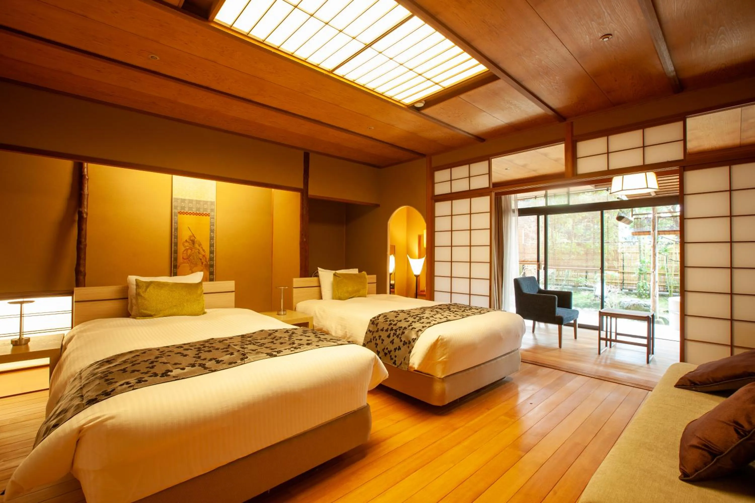 Bed in Miyajima Grand Hotel Arimoto