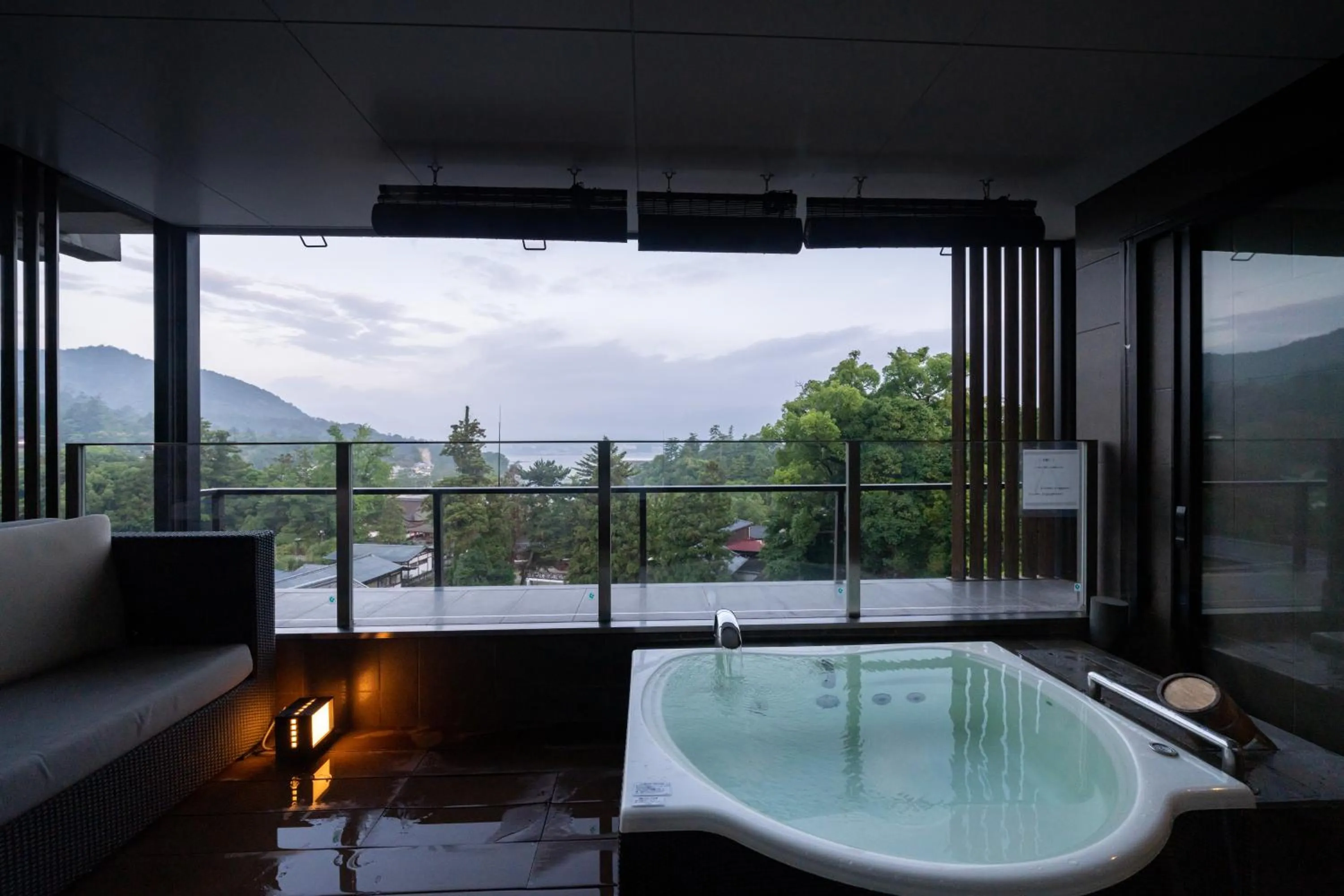 Miyajima Grand Hotel Arimoto
