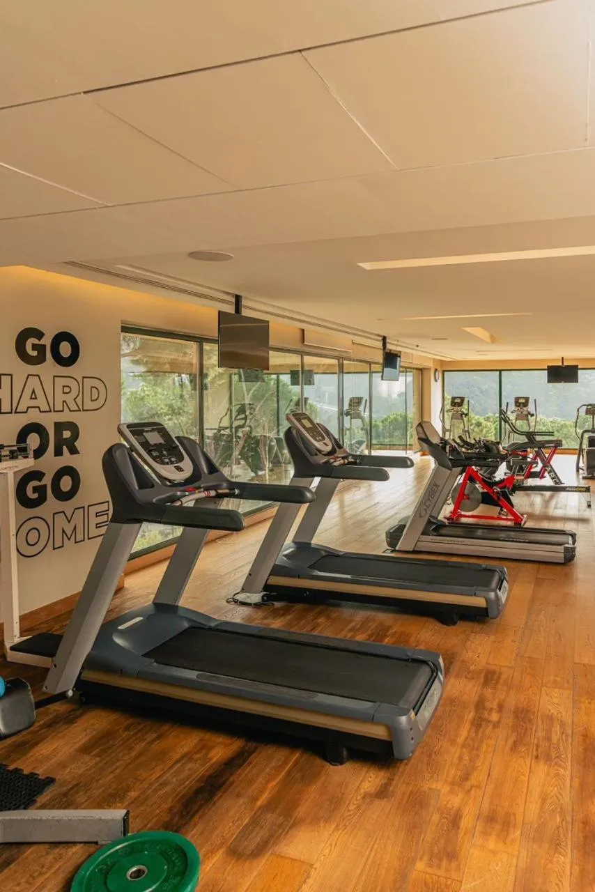 Fitness centre/facilities in Country Lodge Hotel & Resort Beirut