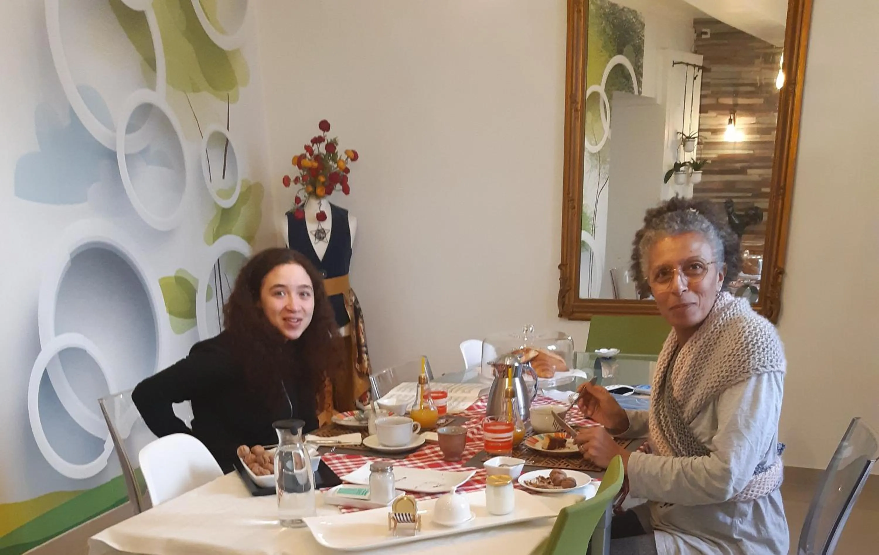 People in Patrick&Pierre Bed and Breakfast Nîmes