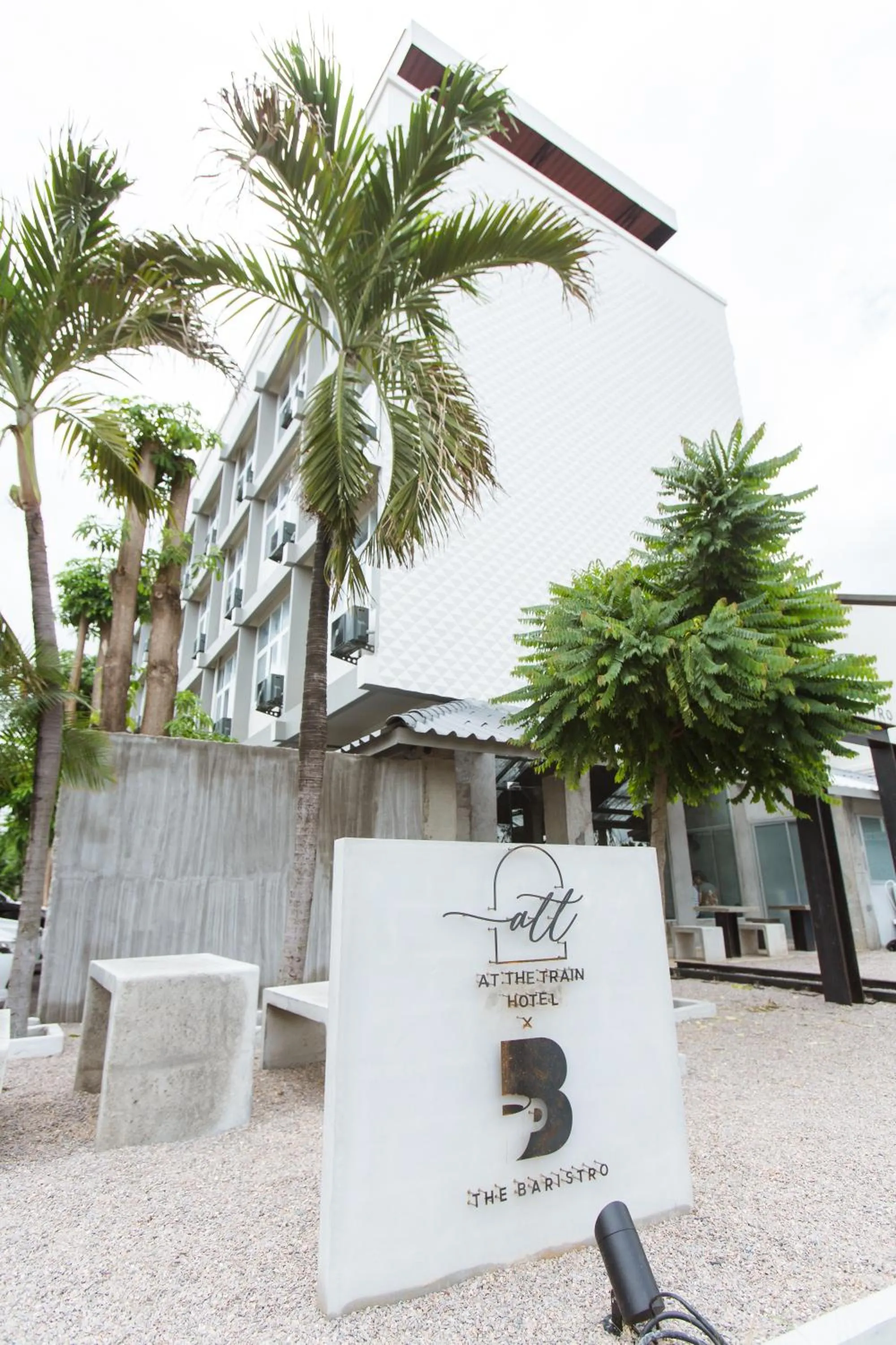 At the Train Chiang Mai Hotel