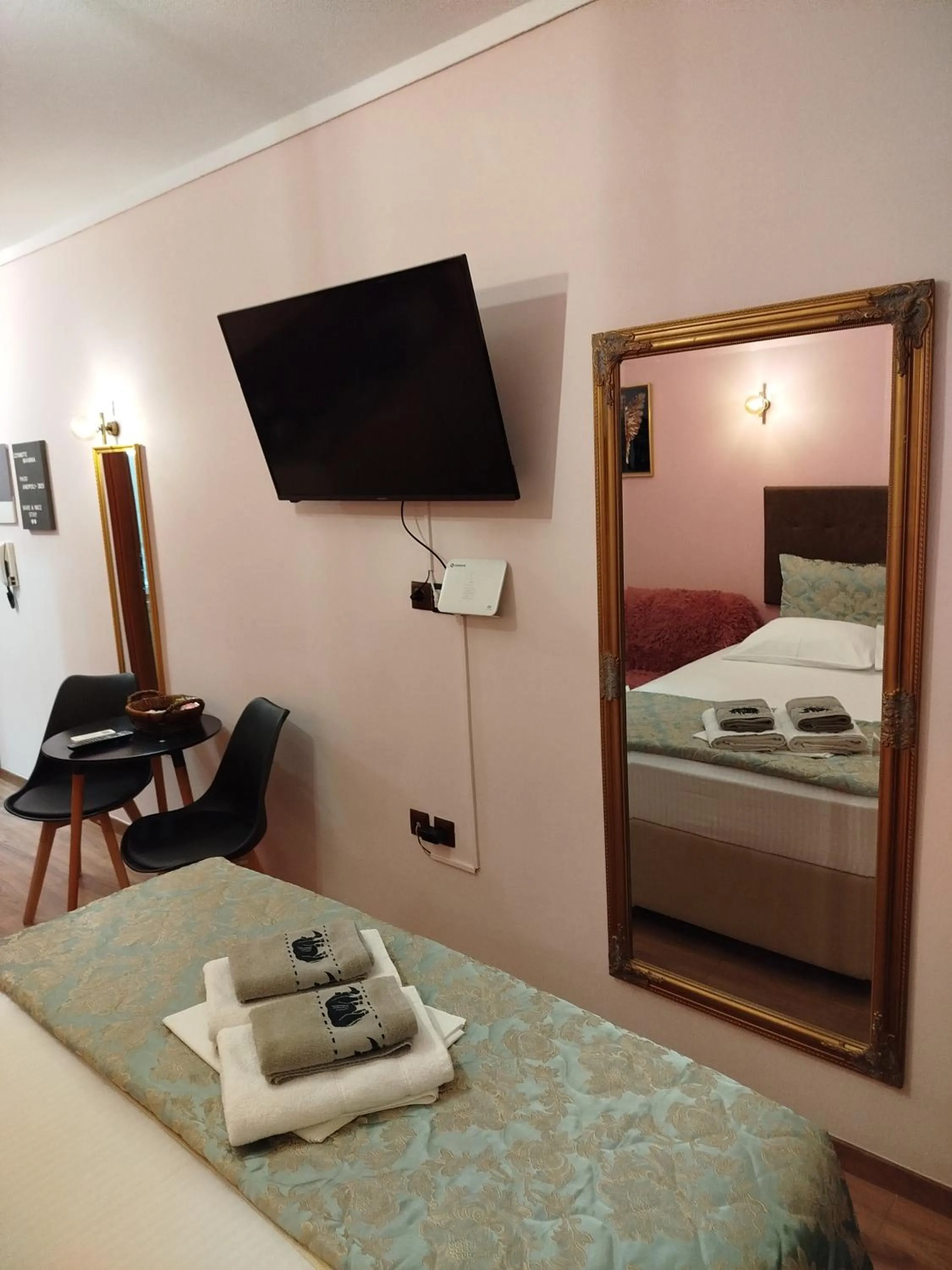 Bed in Manina Superior Apartment
