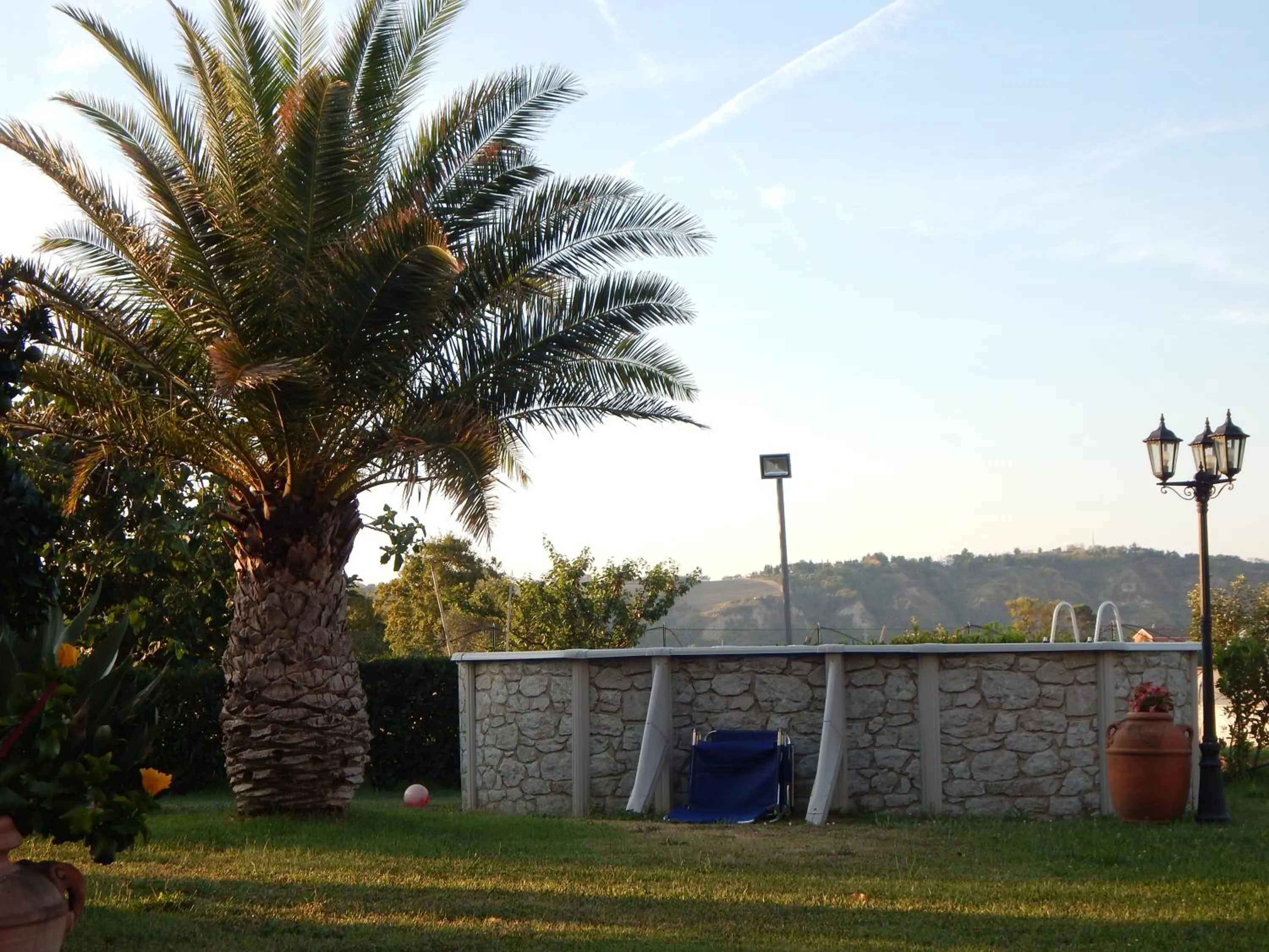 Garden in B & B LE TRE B