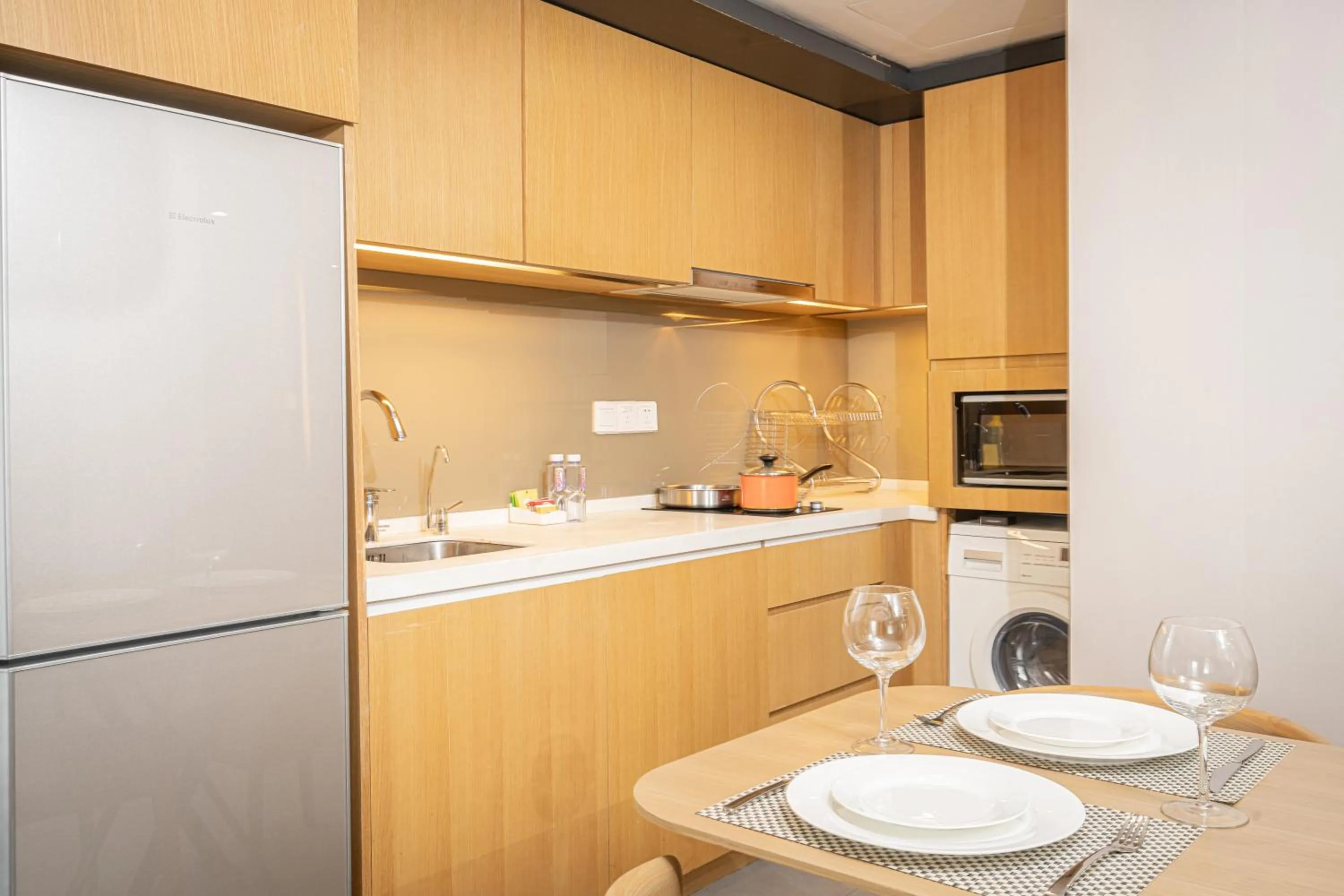 Kitchen or kitchenette in Riverdale Residence Xintiandi Shanghai