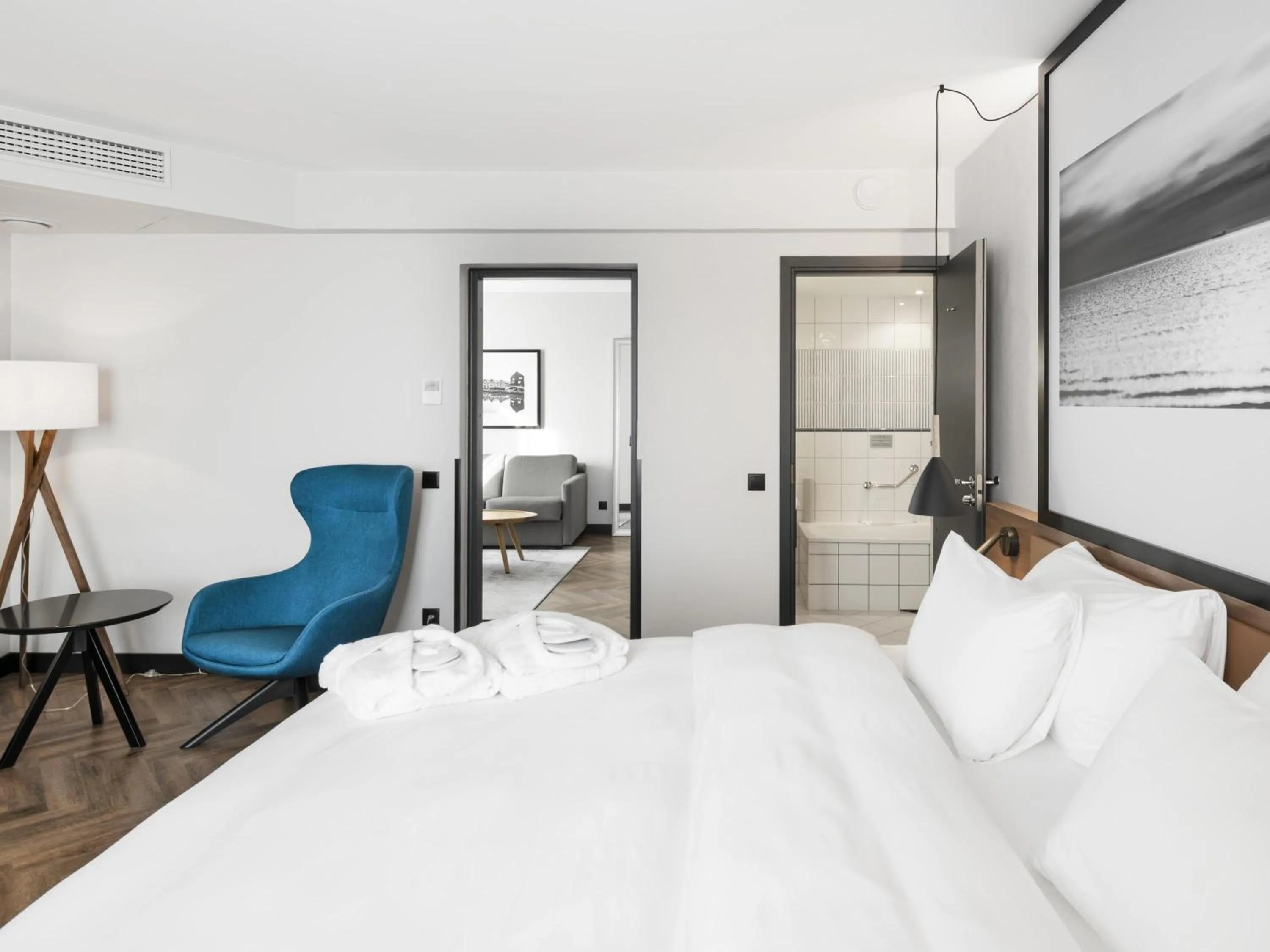 Bedroom, Bed in MERCURE KLAIPEDA CITY HOTEL, Meetings, Events, Restaurant & Bar - Accor Group, Pet Stay FREE