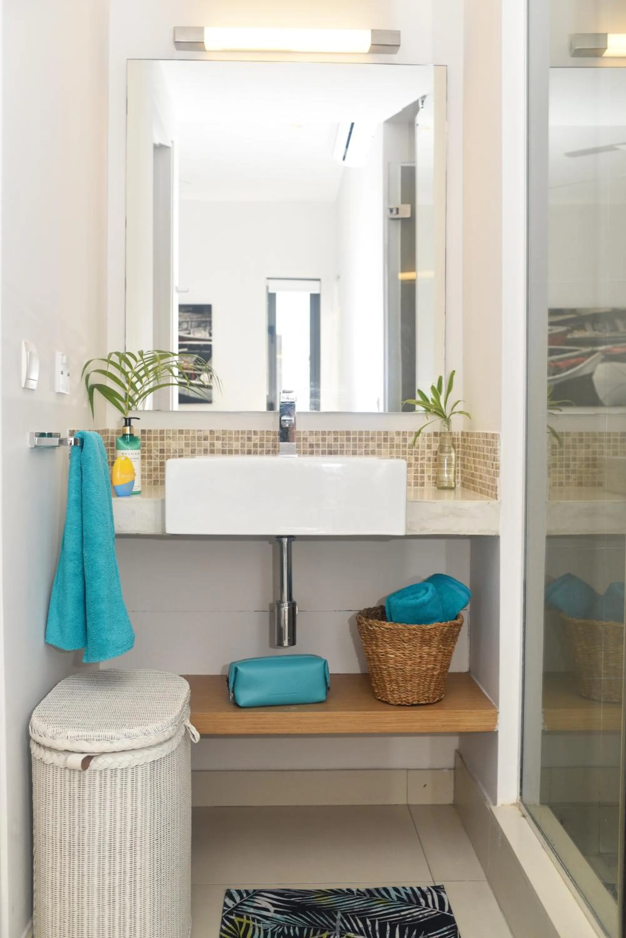 Cap Ouest Beachfront Luxury Penthouse & Apartment