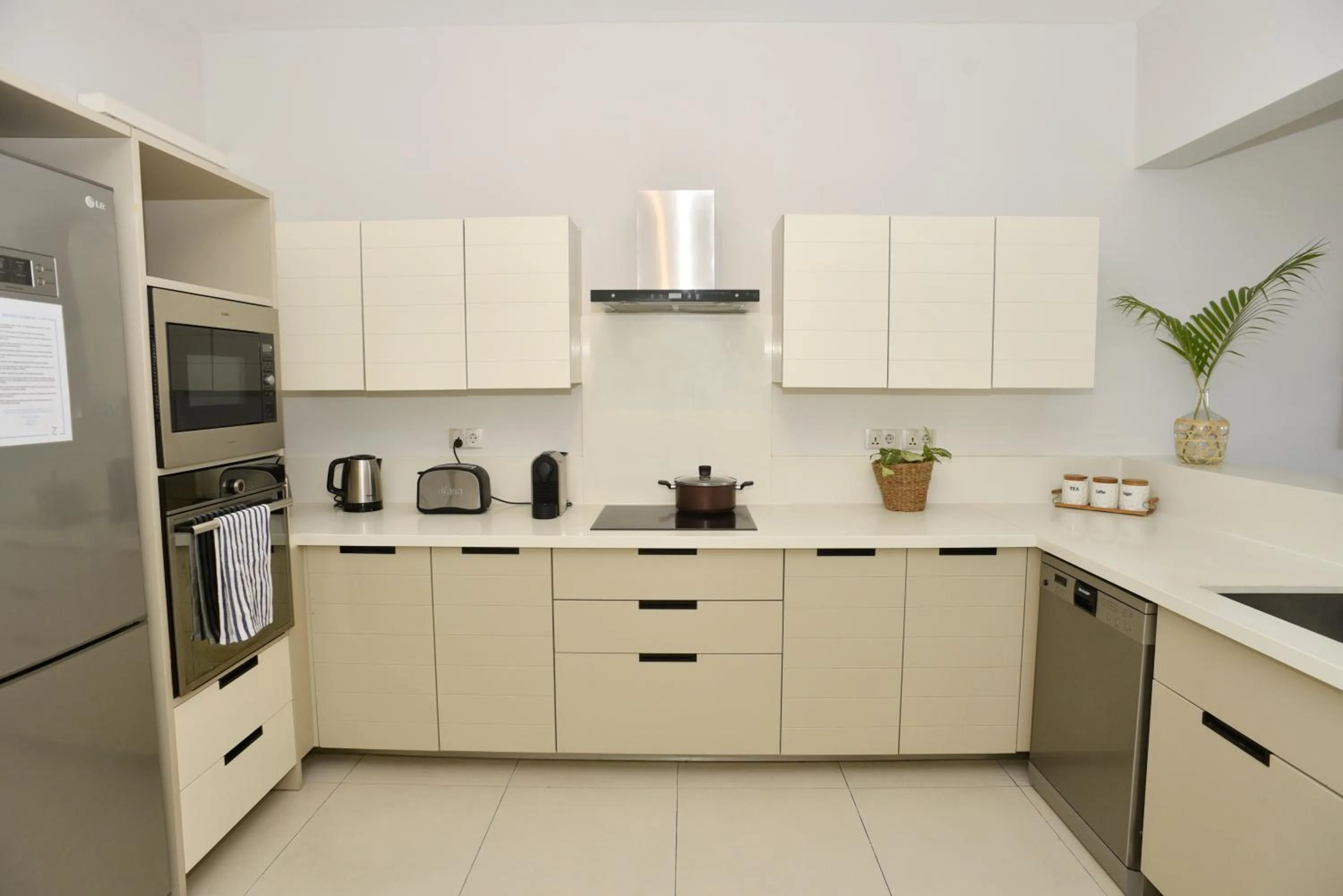 Cap Ouest Beachfront Luxury Penthouse & Apartment