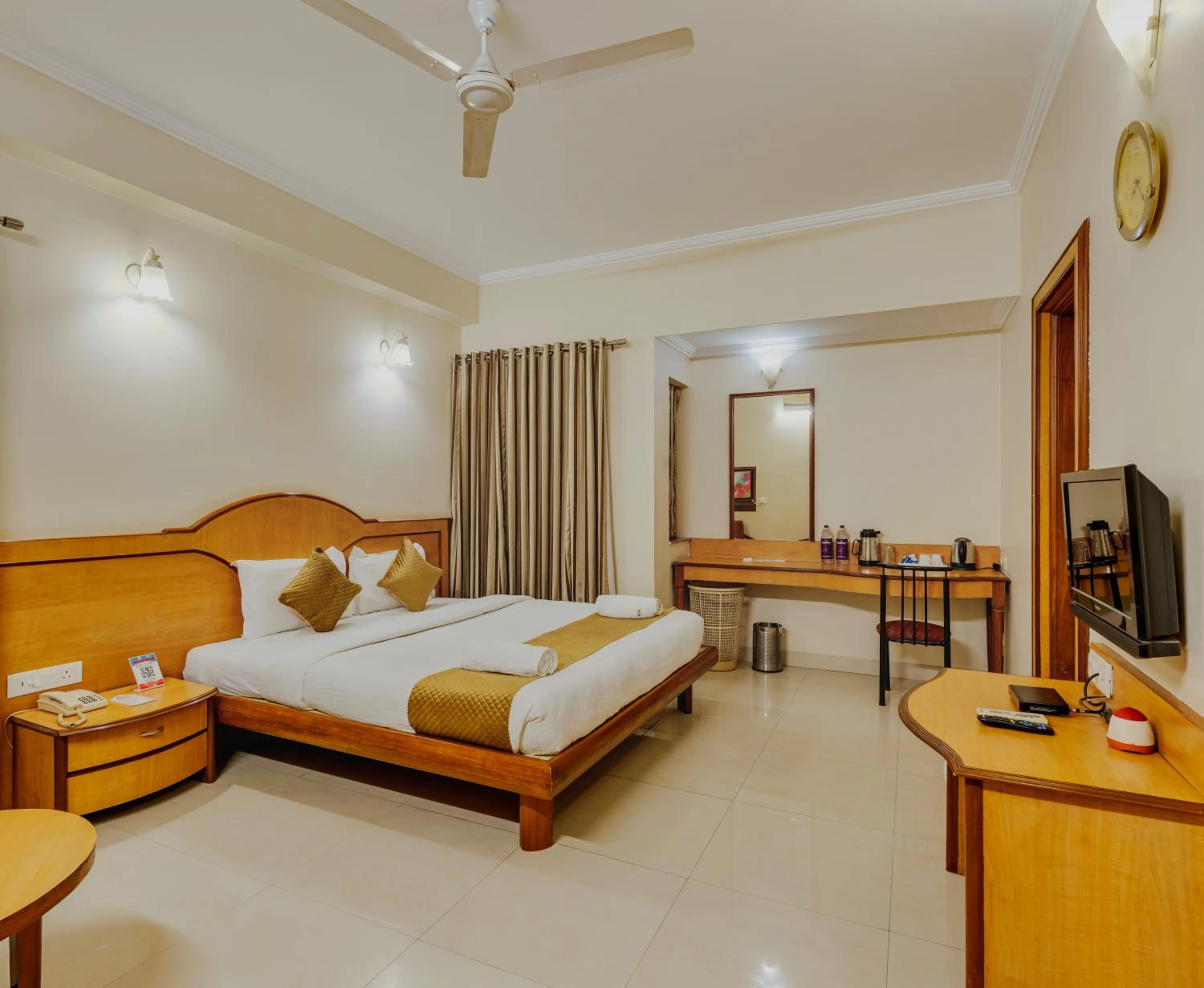 Bed in Hotel Woodland