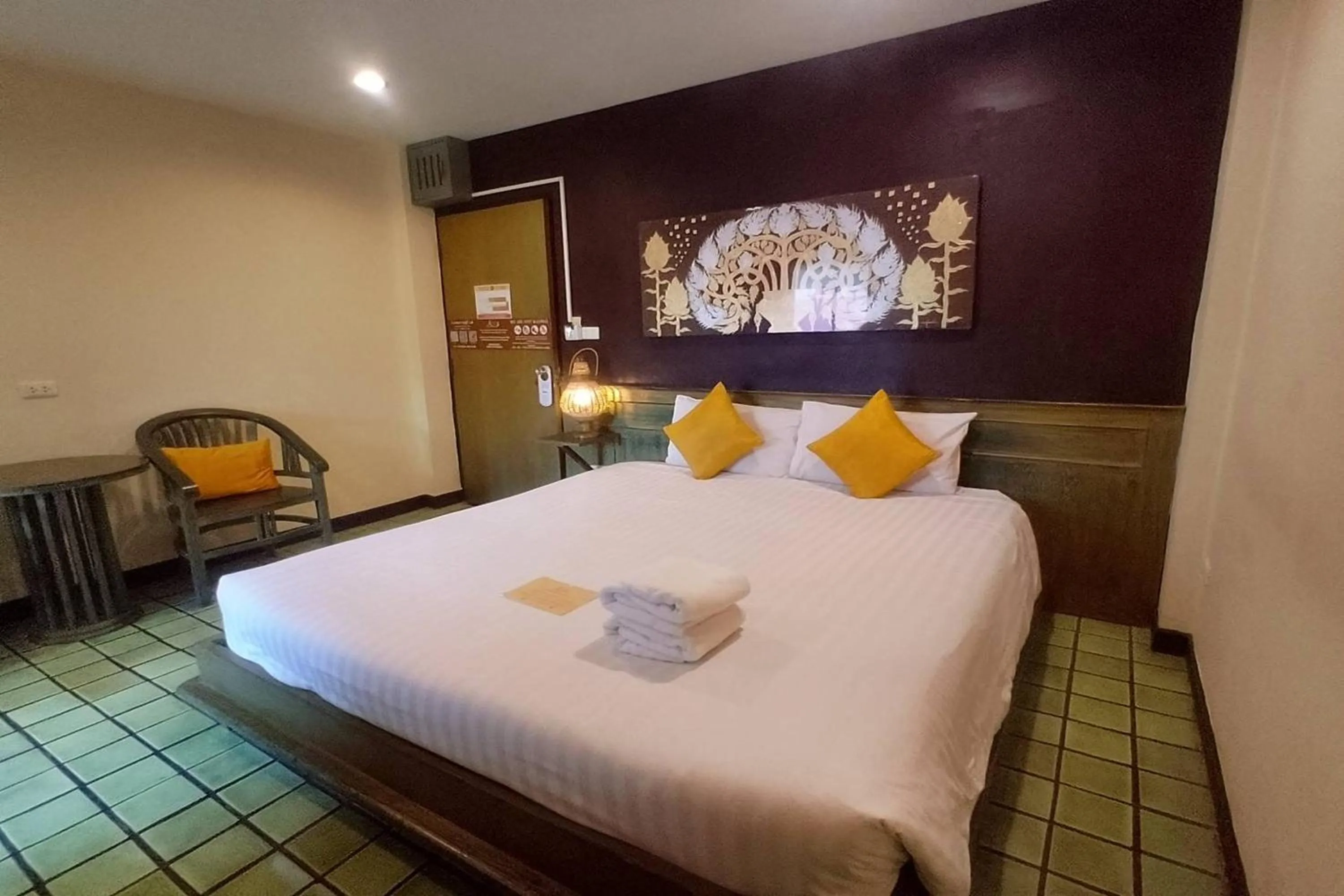 Deluxe Double Room in CM Night Bazaar Boutique Hotel