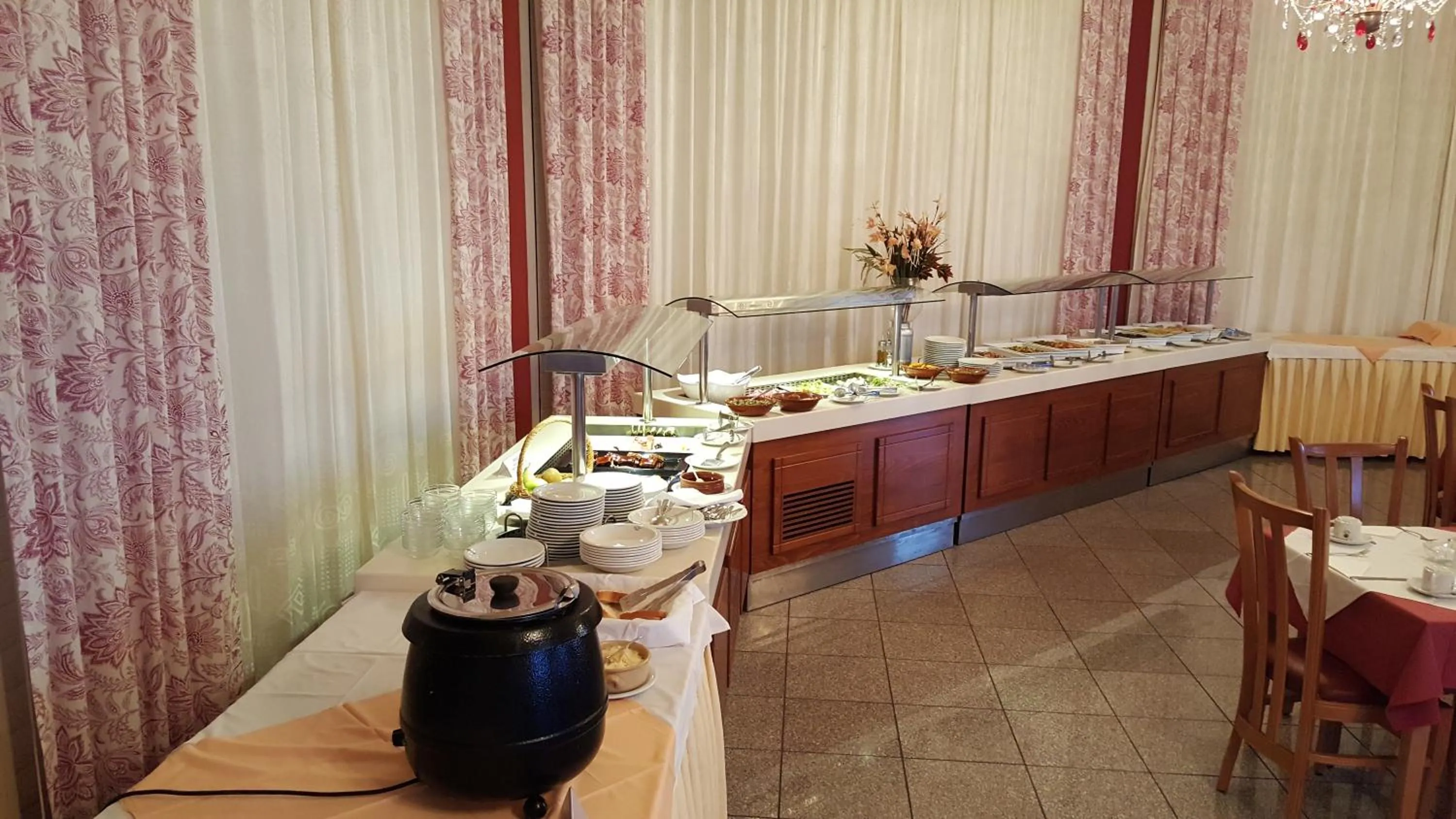 Dinner in Sunrise Resort Hotel