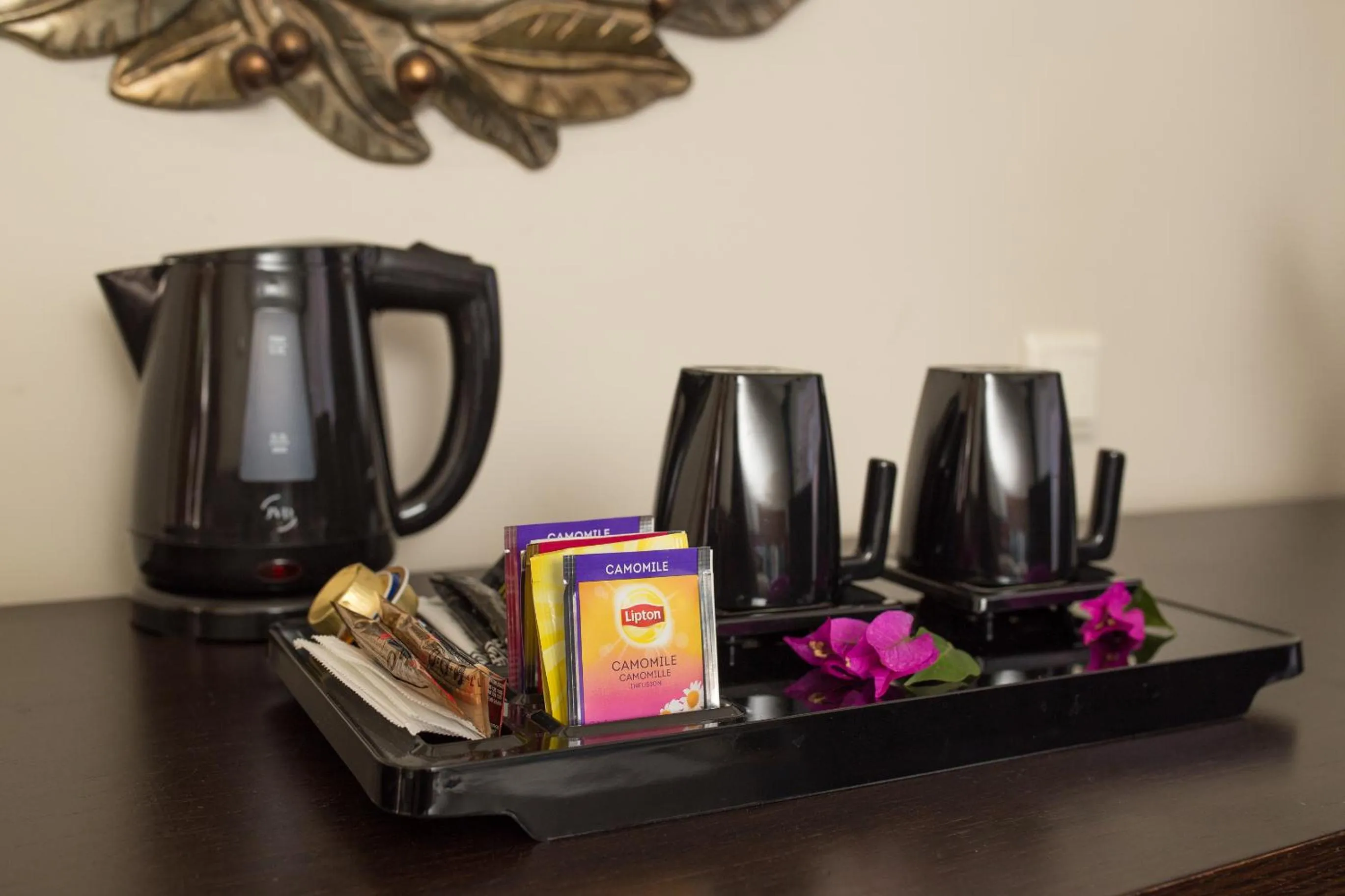 Coffee/tea facilities in Sunrise Resort Hotel