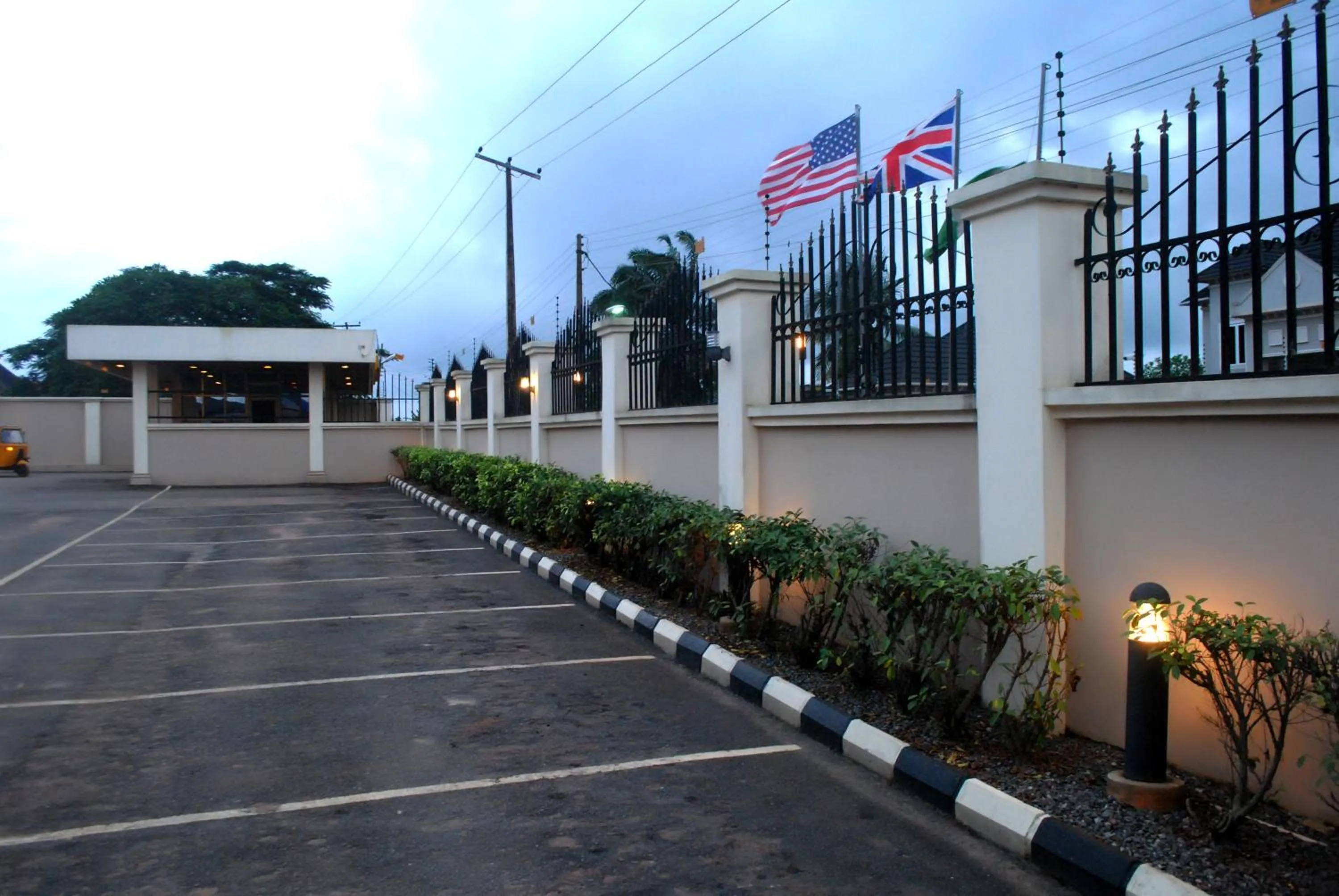 Garden view in Grand Inn & Suites