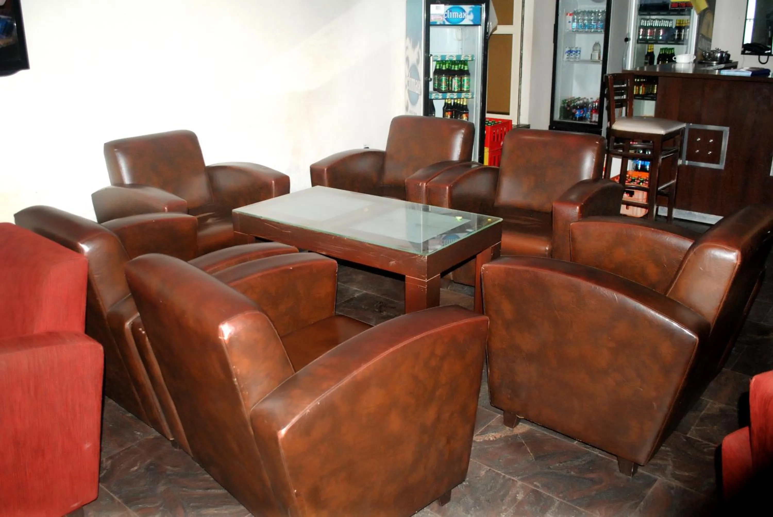 Lounge or bar in Grand Inn & Suites