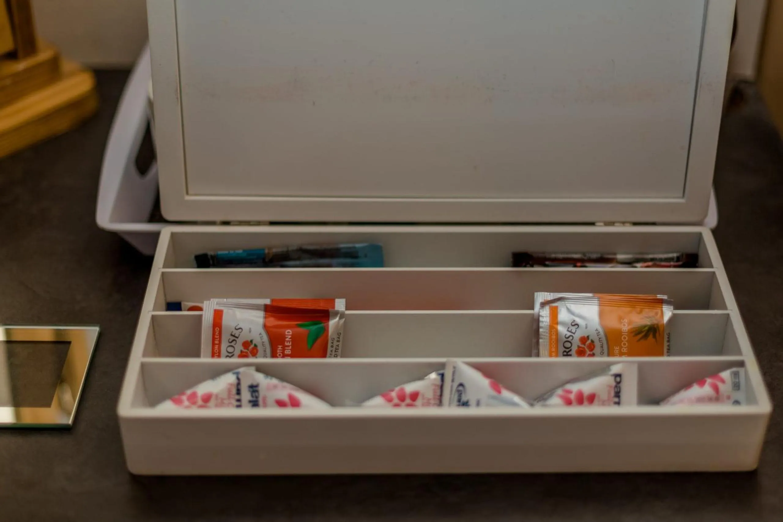 Coffee/tea facilities in Oude Schuur Boutique Guesthouse