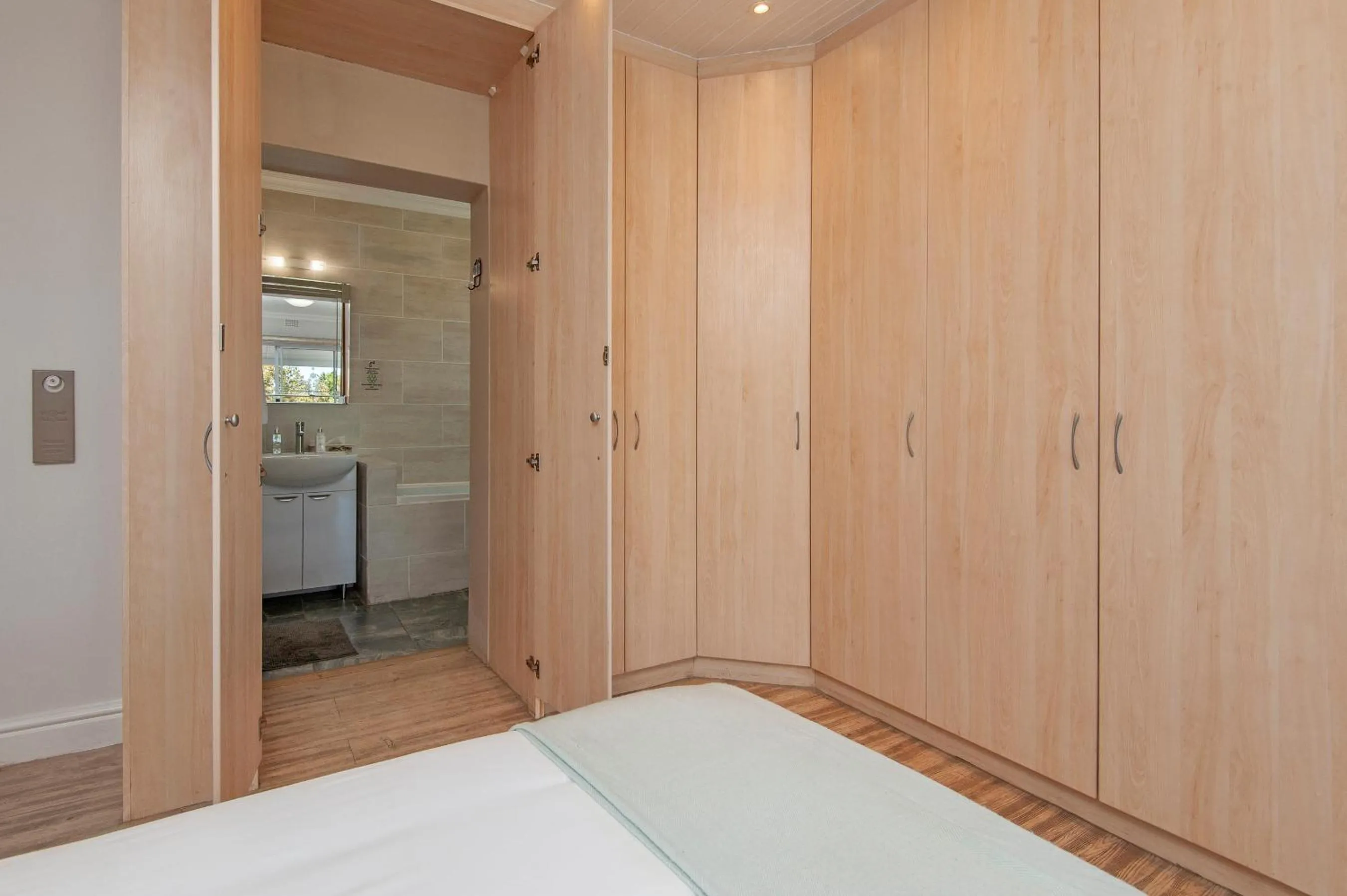 Bedroom, Bed in Oude Schuur Boutique Guesthouse