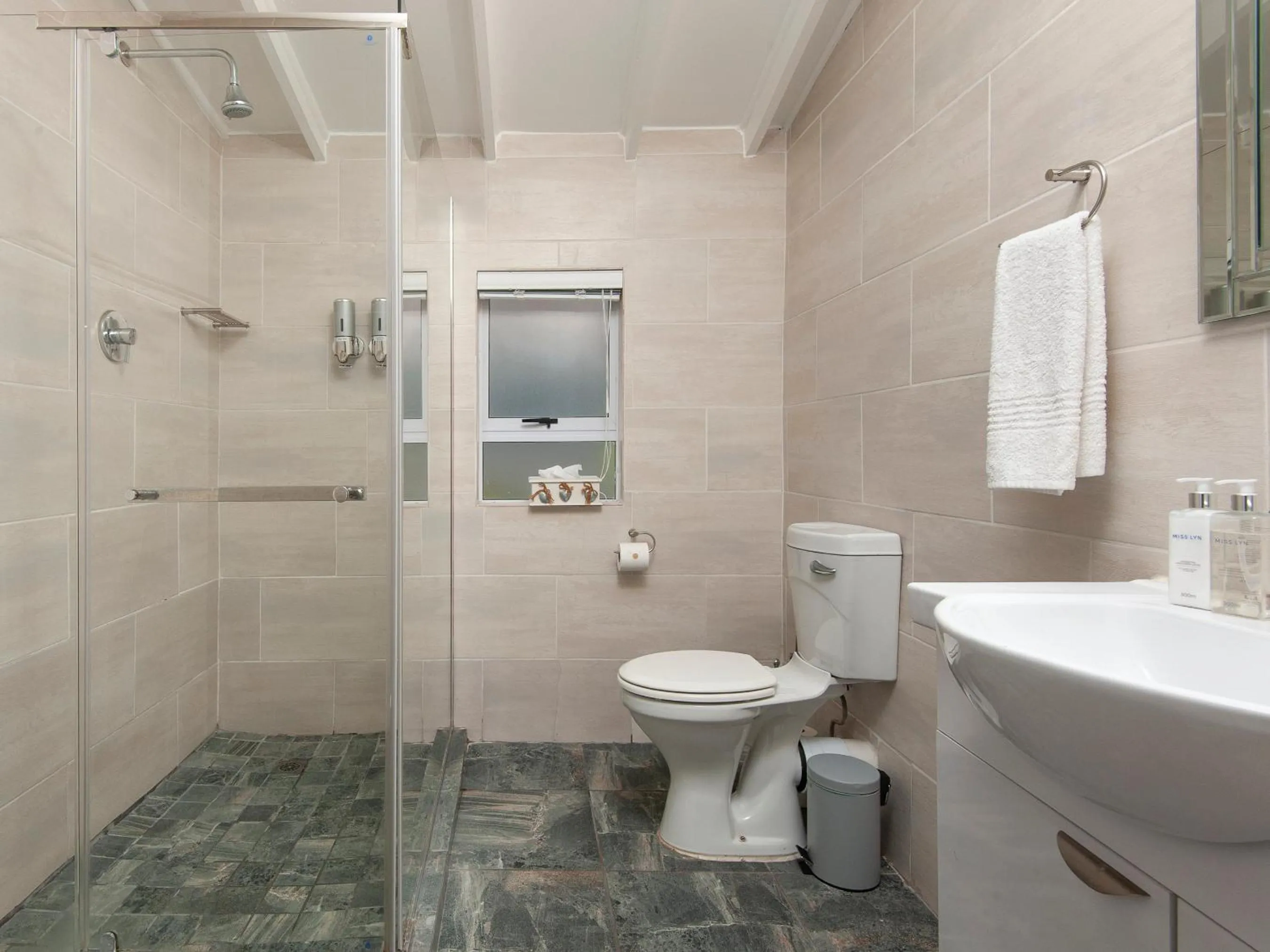 Shower in Oude Schuur Boutique Guesthouse