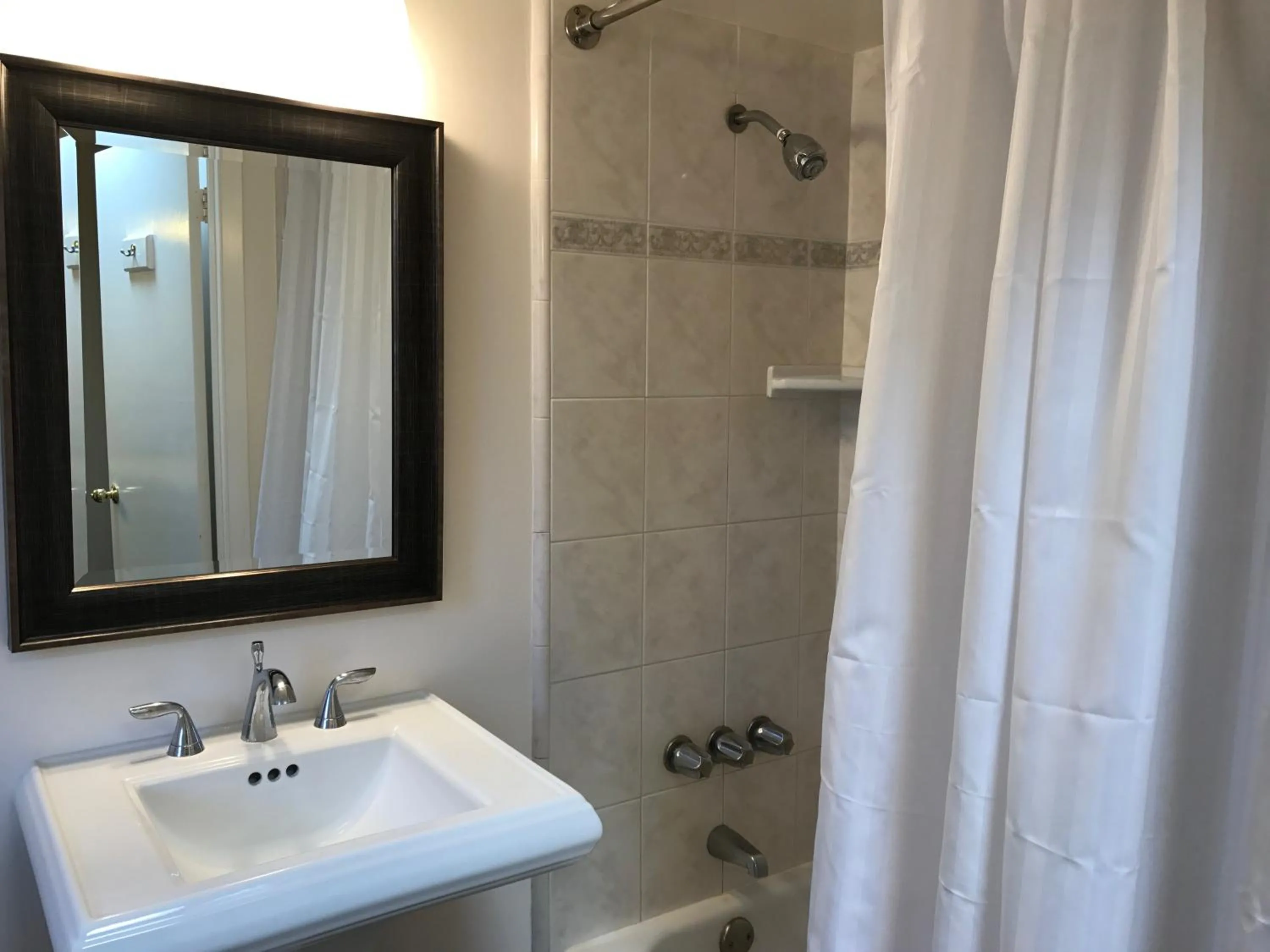 Bathroom in Golden Haven Hot Springs