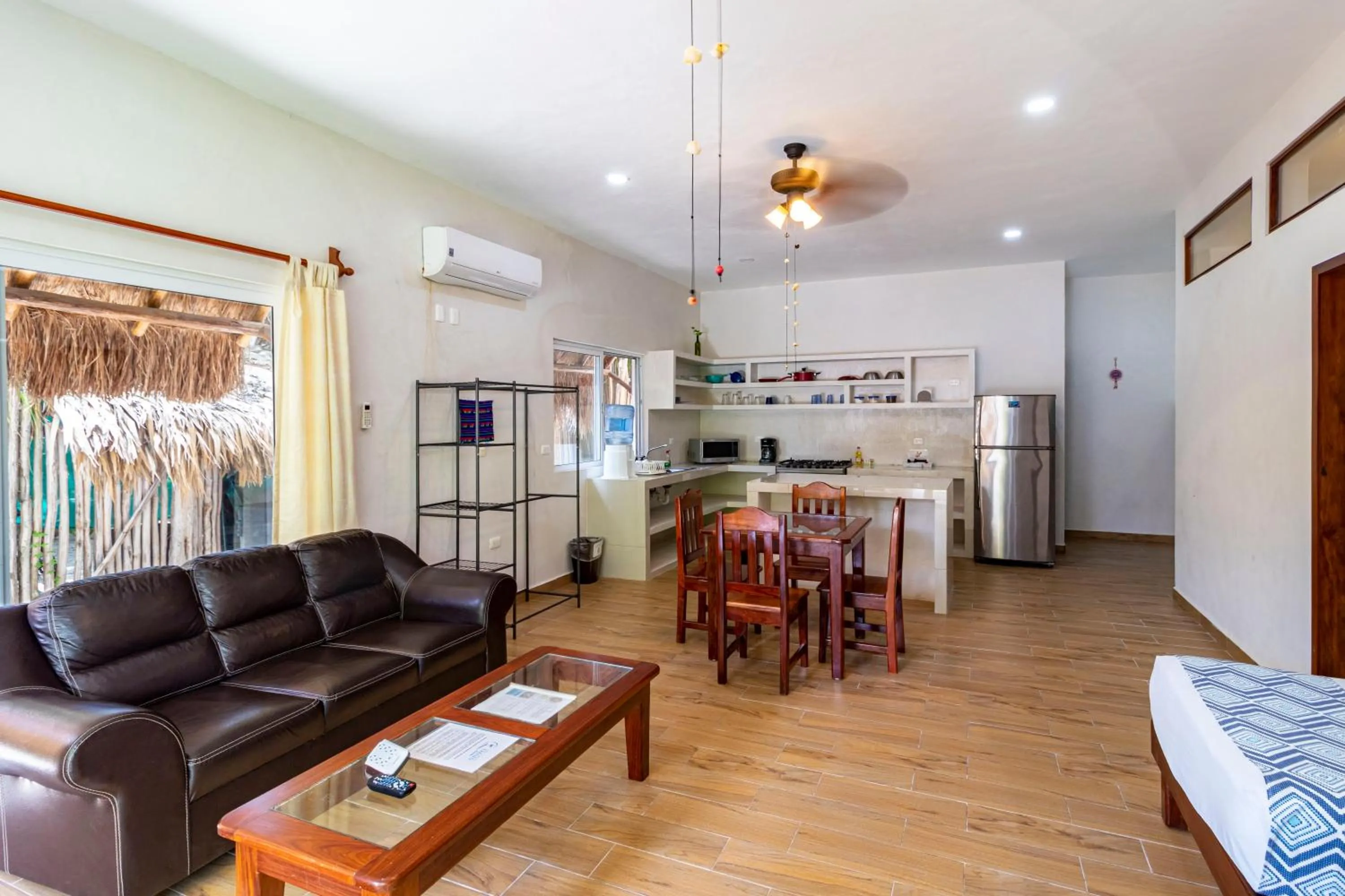 Kitchen or kitchenette in Hotel & Suites Oasis Bacalar